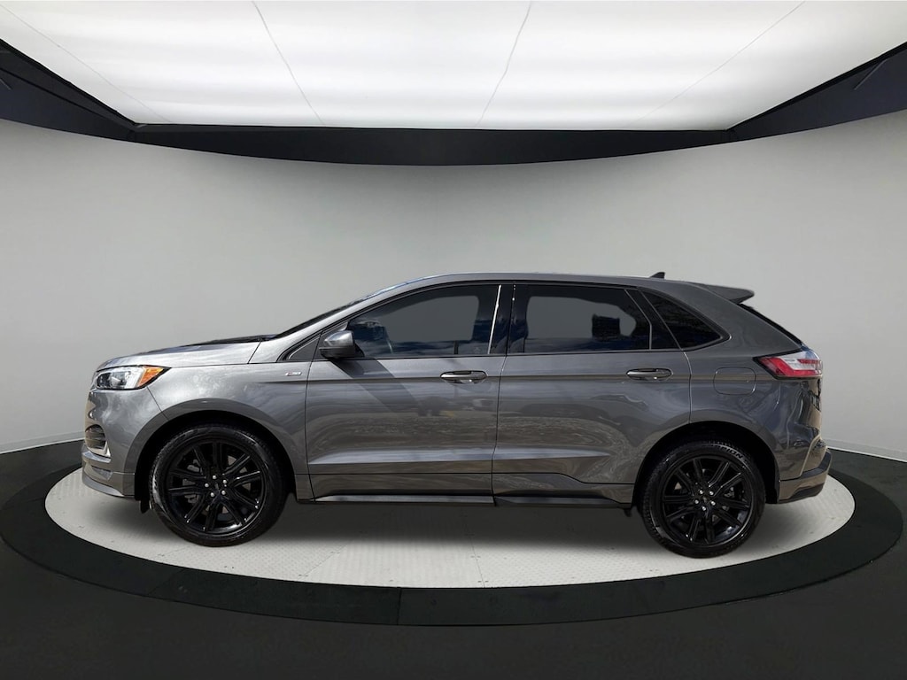 Used 2021 Ford Edge SEL