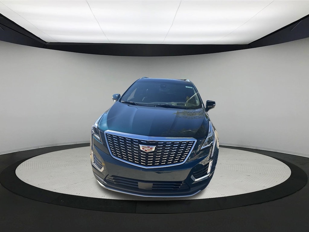 New 2026 CADILLAC XT5 Premium Luxury SUV