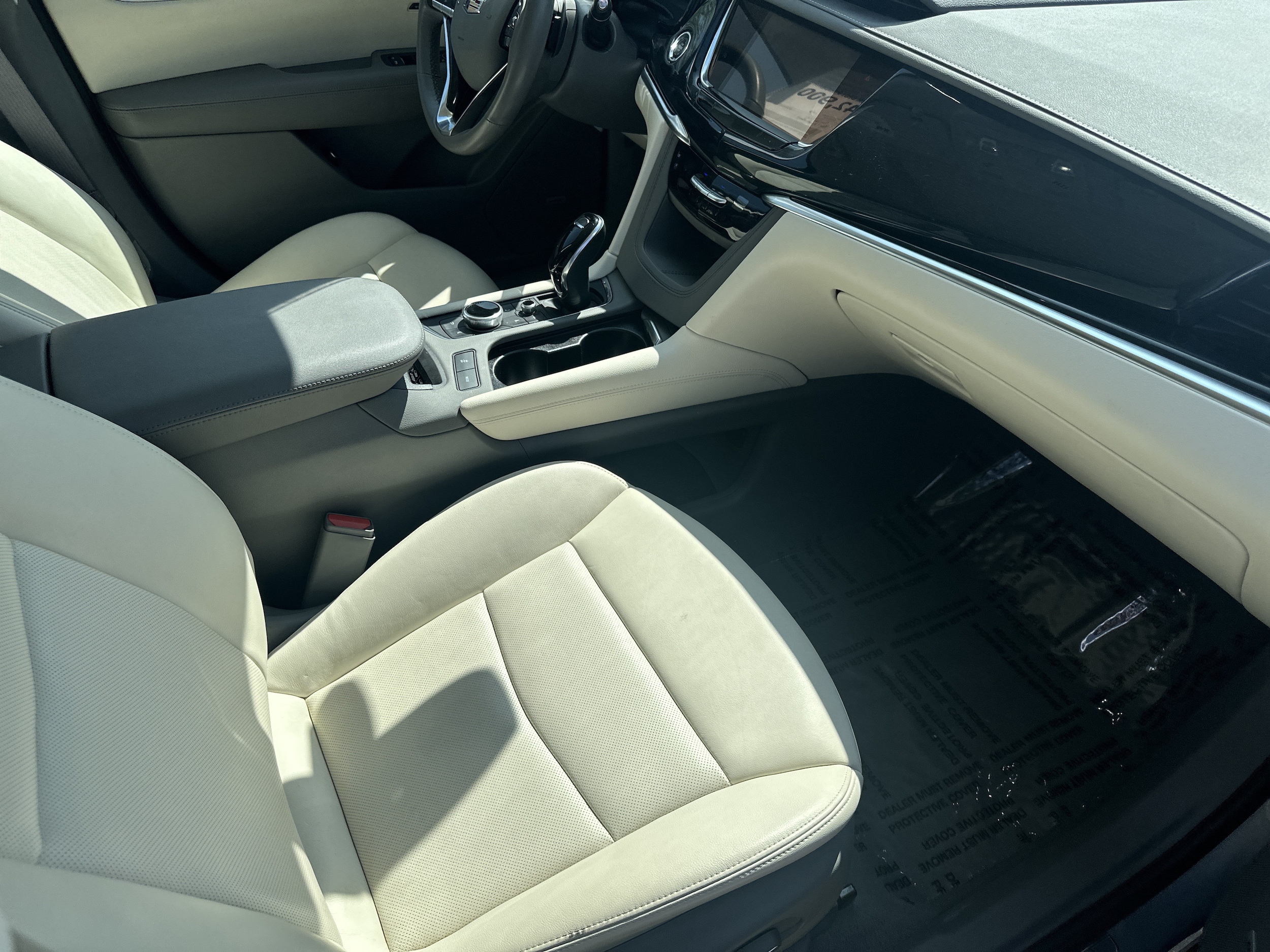 2024 Cadillac XT6 Premium Luxury - Photo 11