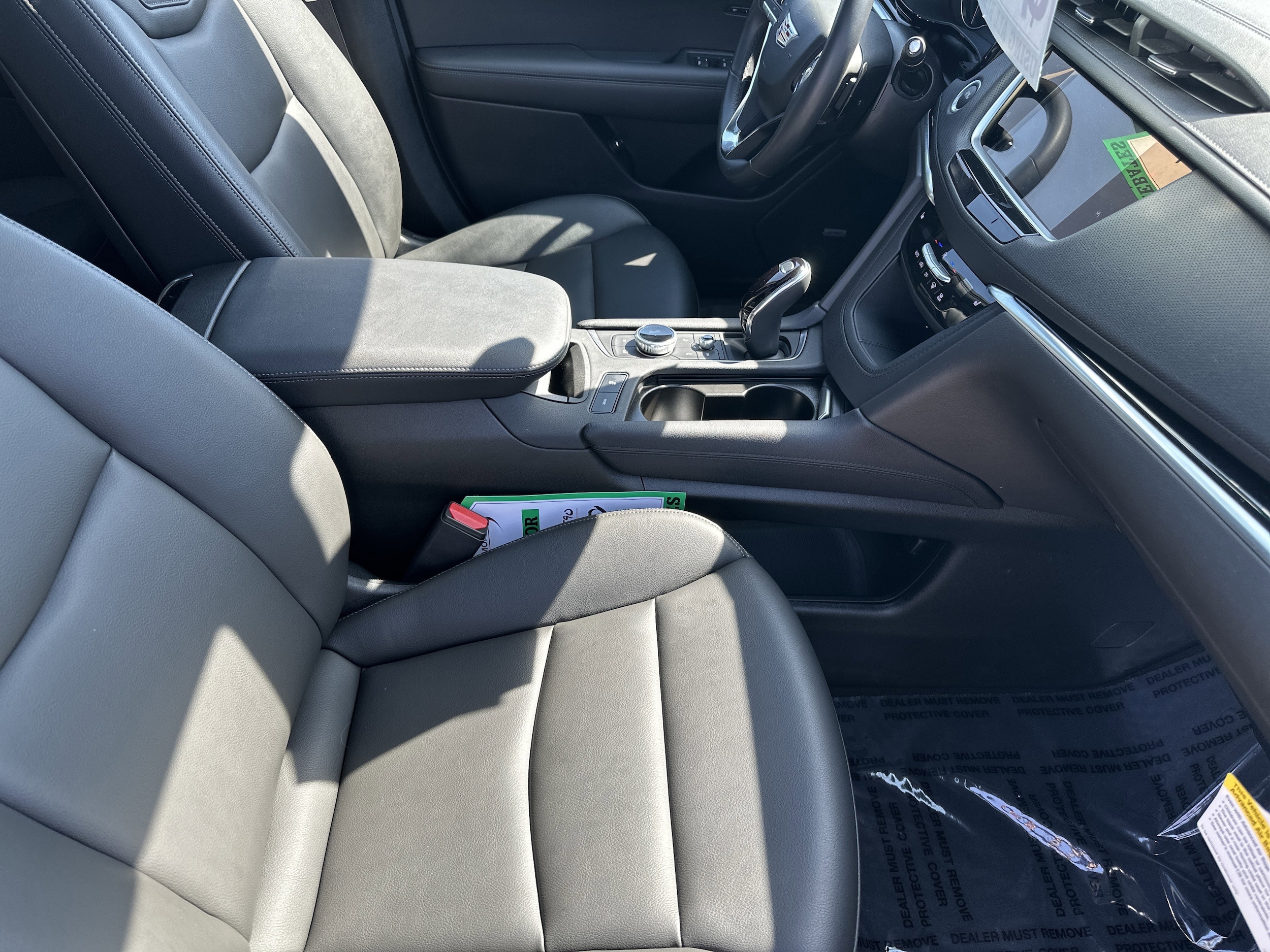 2025 Cadillac XT6 Luxury - Photo 8