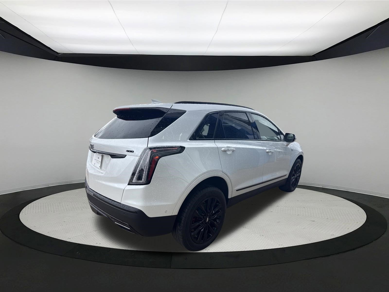 2026 Cadillac XT5 Sport - Photo 6