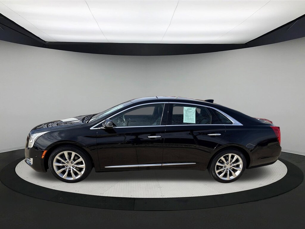 Used 2017 CADILLAC XTS Luxury Car