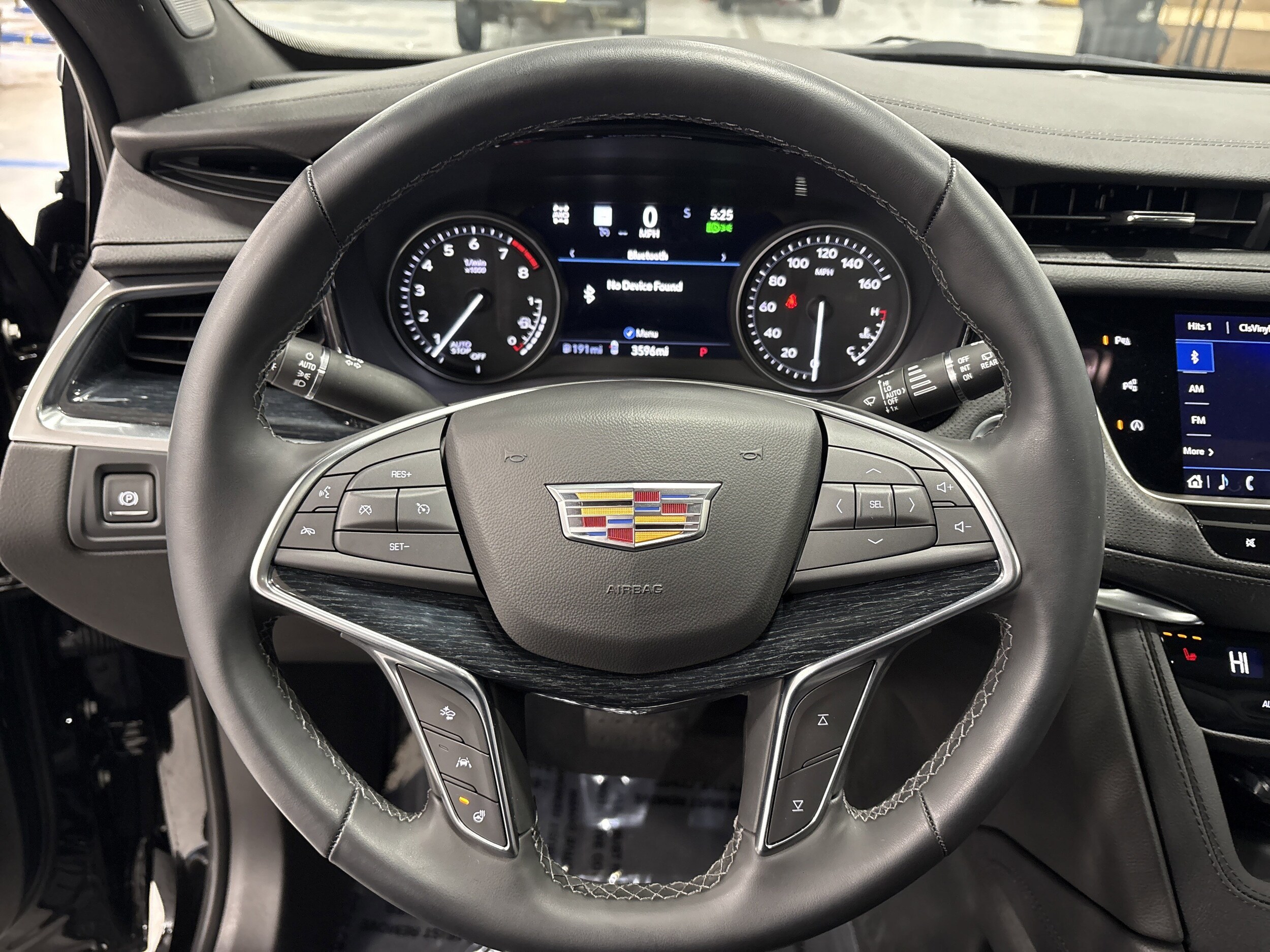 2025 Cadillac XT5 Premium Luxury - Photo 11