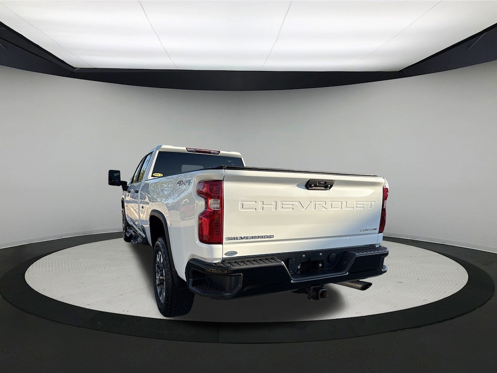 Used 2022 Chevrolet Silverado 2500 HD Custom Truck