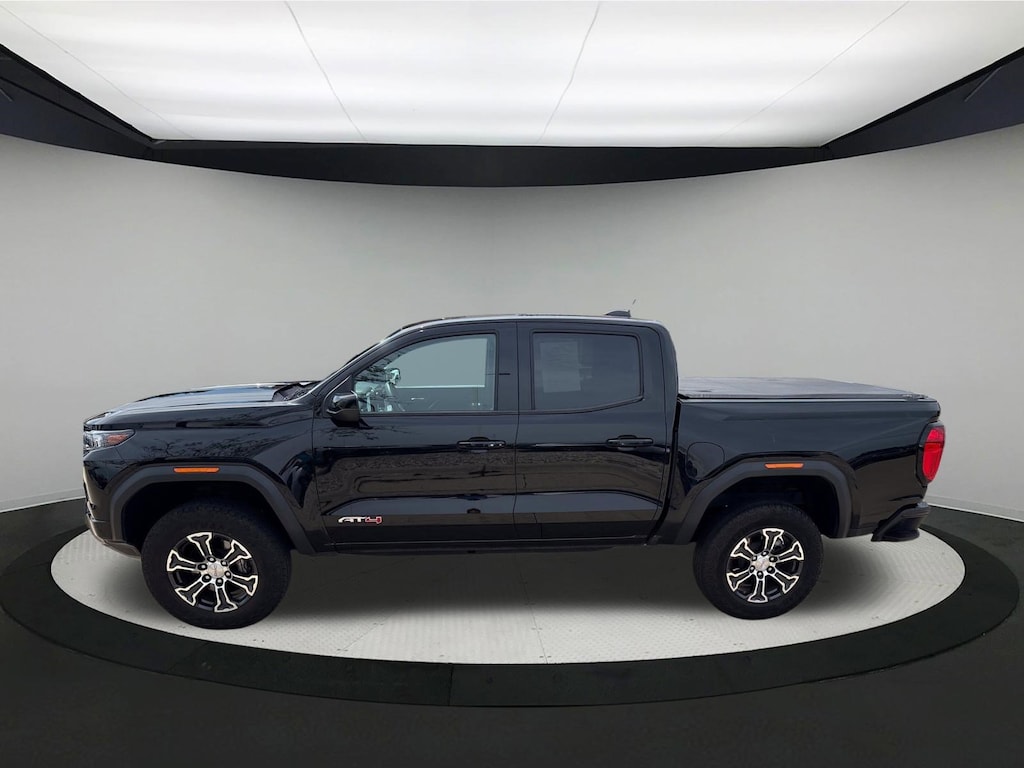 Used 2024 GMC Canyon AT4 Truck