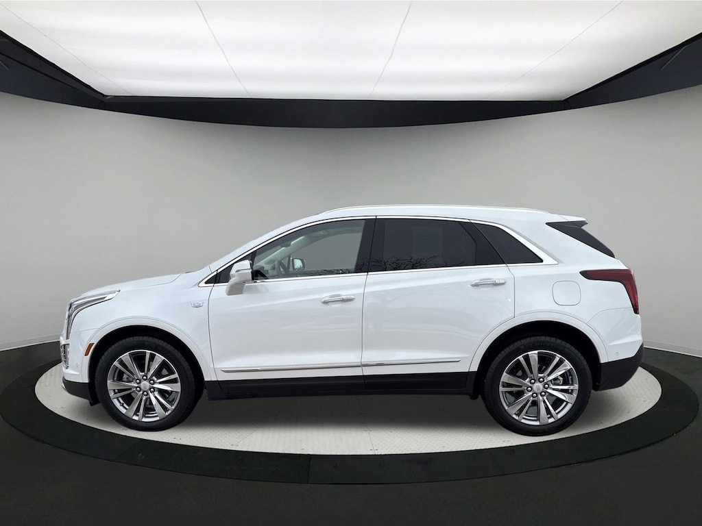 Used 2024 CADILLAC XT5 Premium Luxury SUV