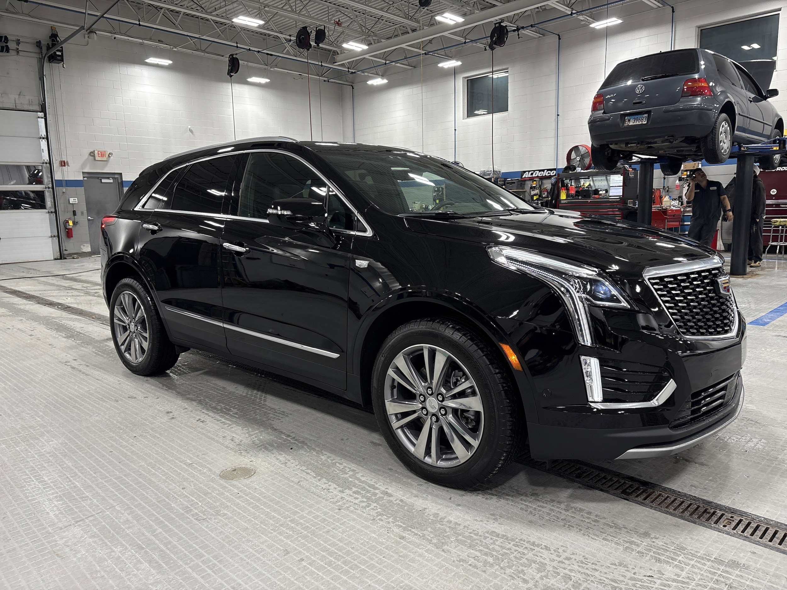 2025 Cadillac XT5 Premium Luxury's photo