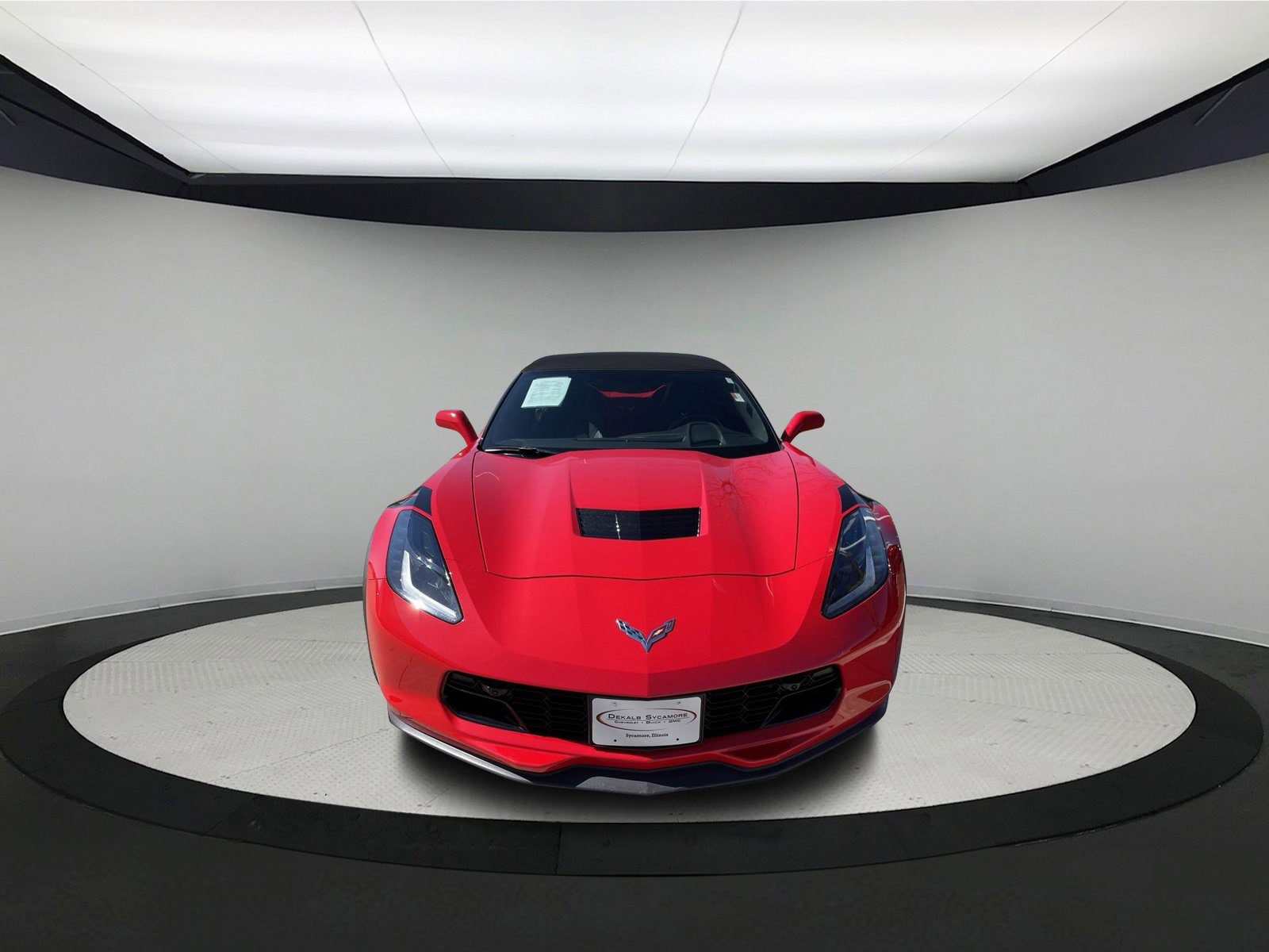 Used 2019 Chevrolet Corvette 2LT with VIN 1G1YY3D76K5109002 for sale in Sycamore, IL