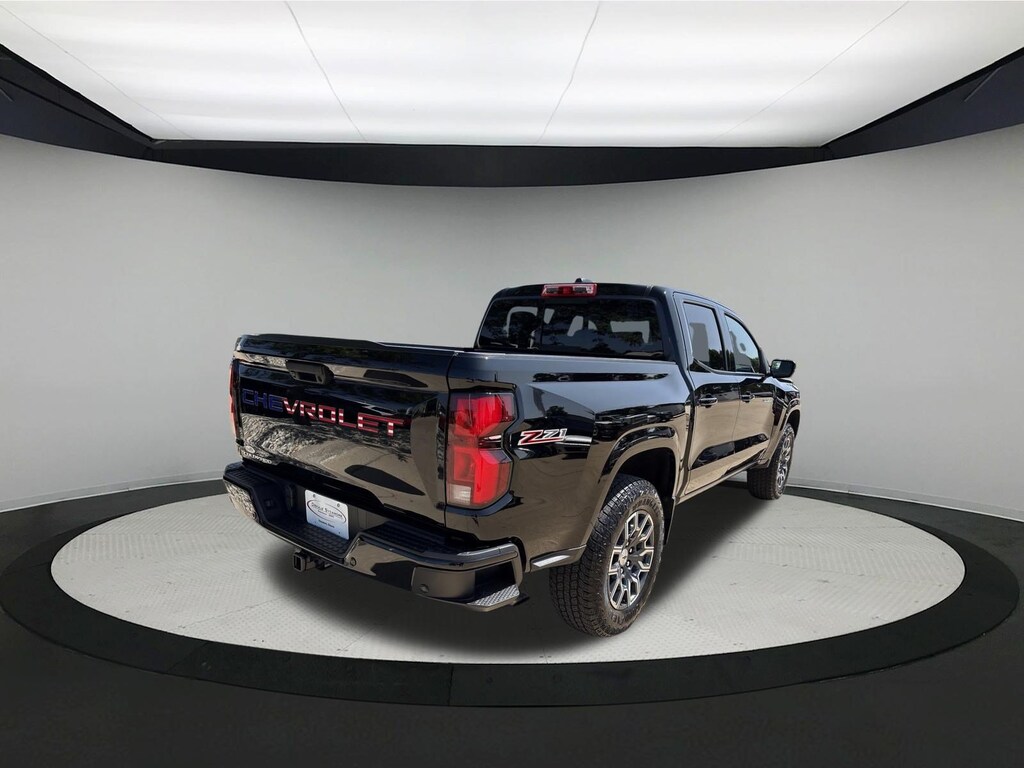 Used 2024 Chevrolet Colorado Z71 Truck