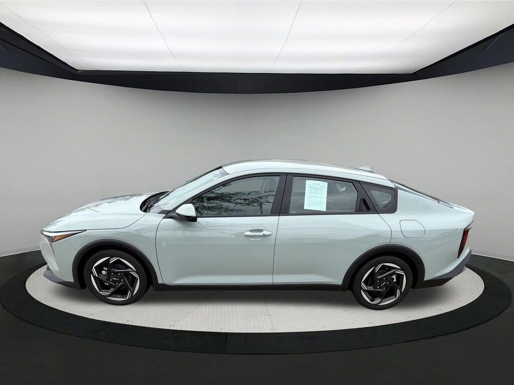 Used 2025 Kia K4 EX