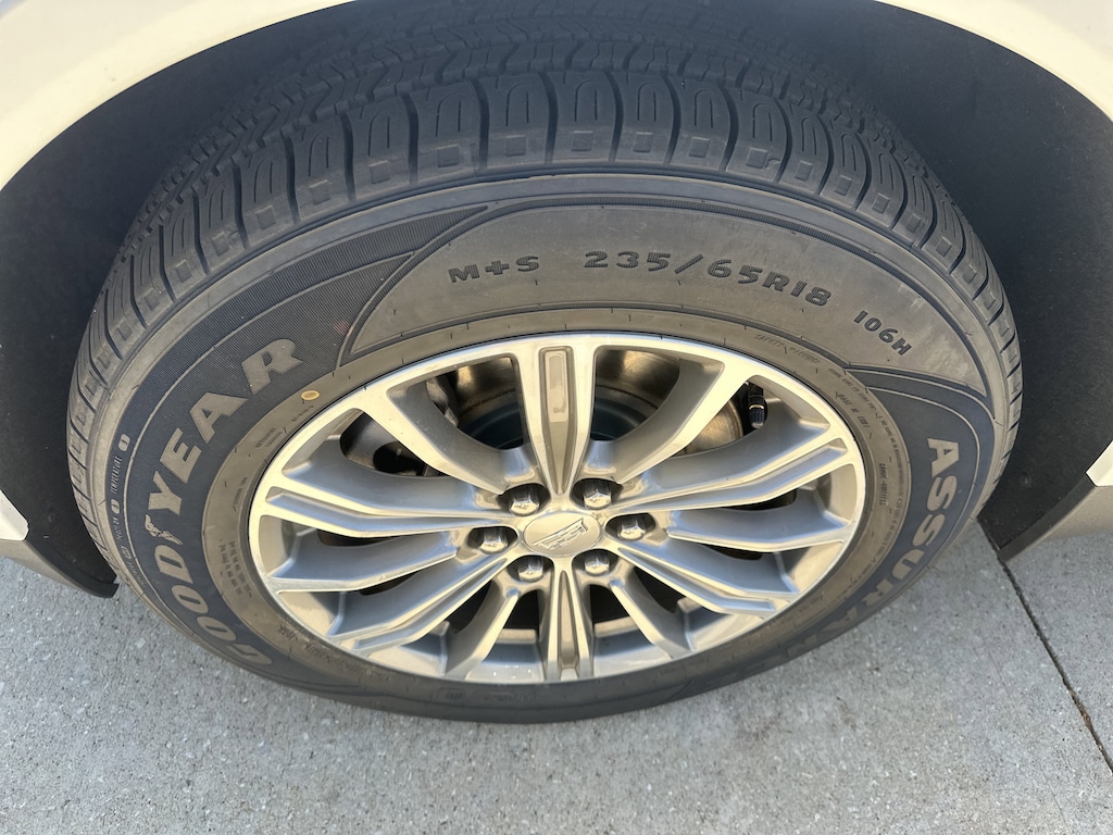 Used 2017 CADILLAC XT5 Luxury AWD SUV