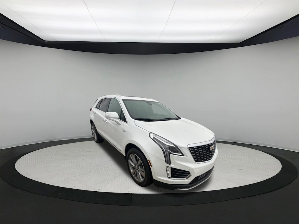 New 2026 CADILLAC XT5 Premium Luxury SUV