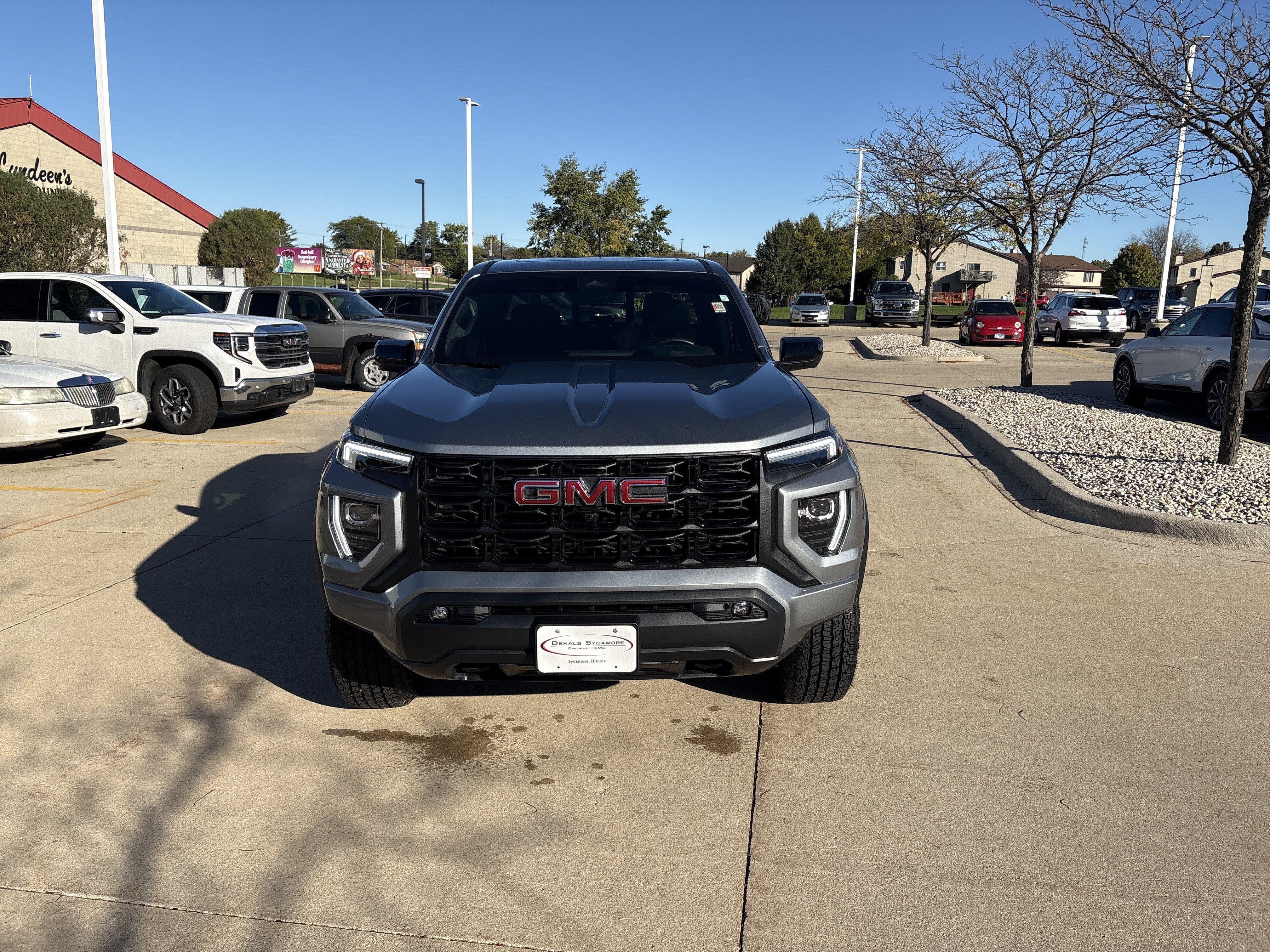 Used 2025 GMC Canyon Elevation Truck