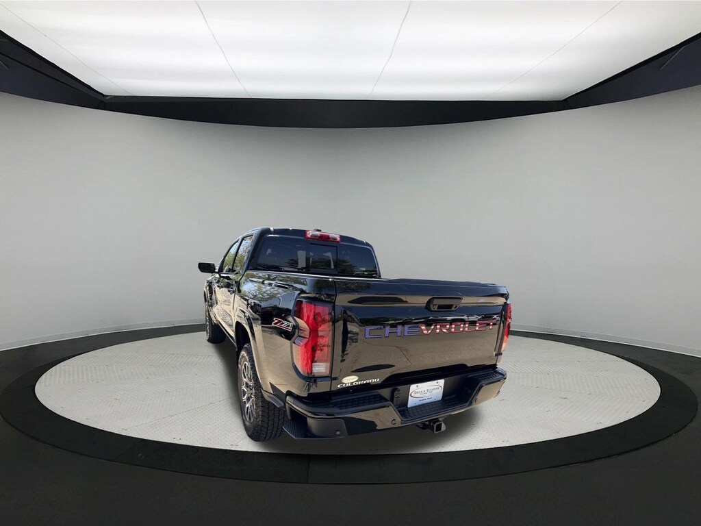 Used 2024 Chevrolet Colorado Z71 Truck