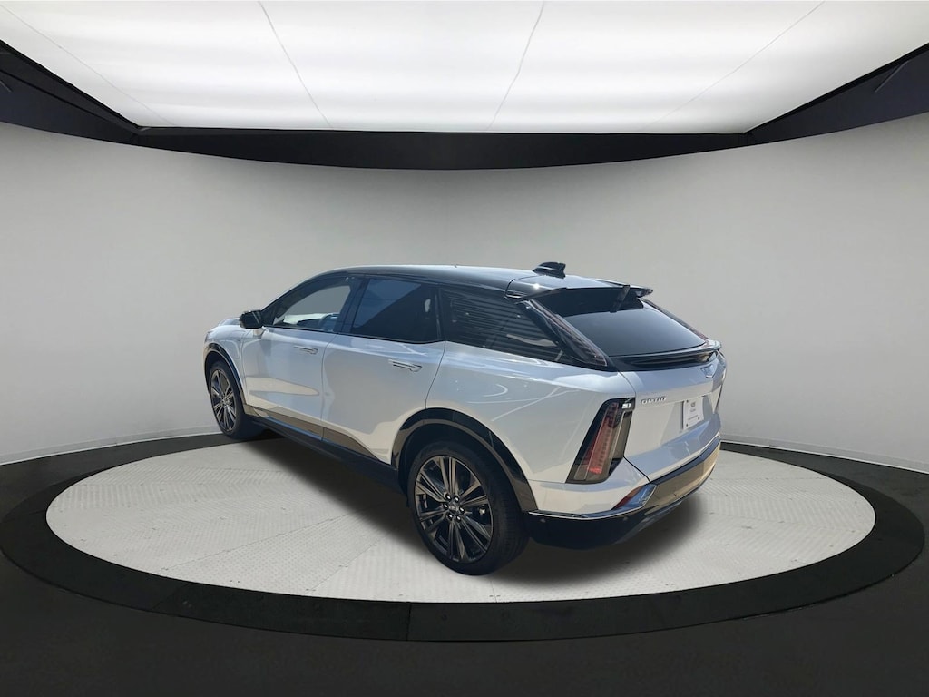 New 2027 CADILLAC OPTIQ Premium Sport SUV