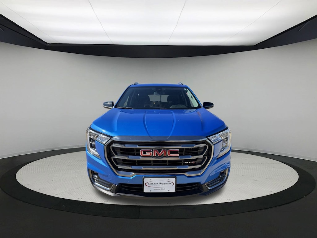 Used 2024 GMC Terrain AT4 SUV