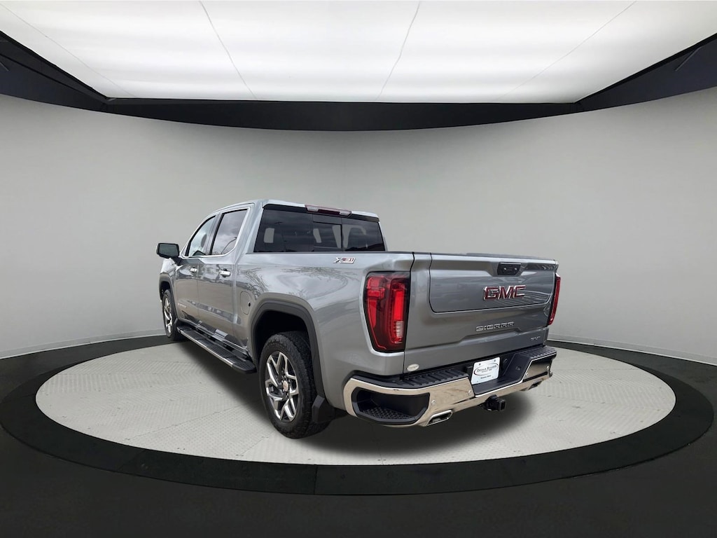 Used 2024 GMC Sierra 1500 SLT Truck
