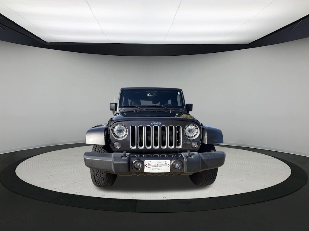 Used 2017 Jeep Wrangler Unlimited Sahara