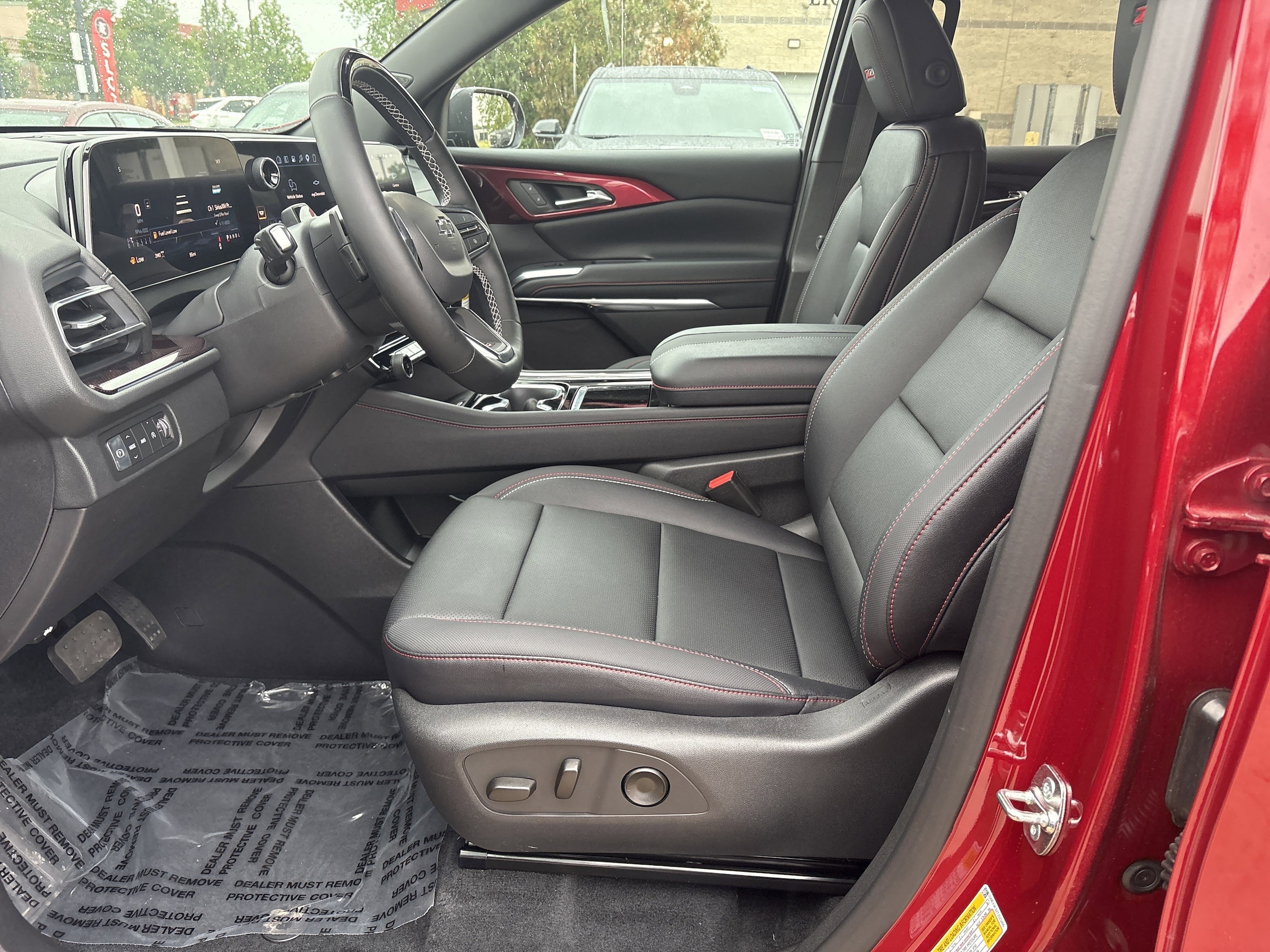 2026 Chevrolet Traverse Z71 - Photo 11