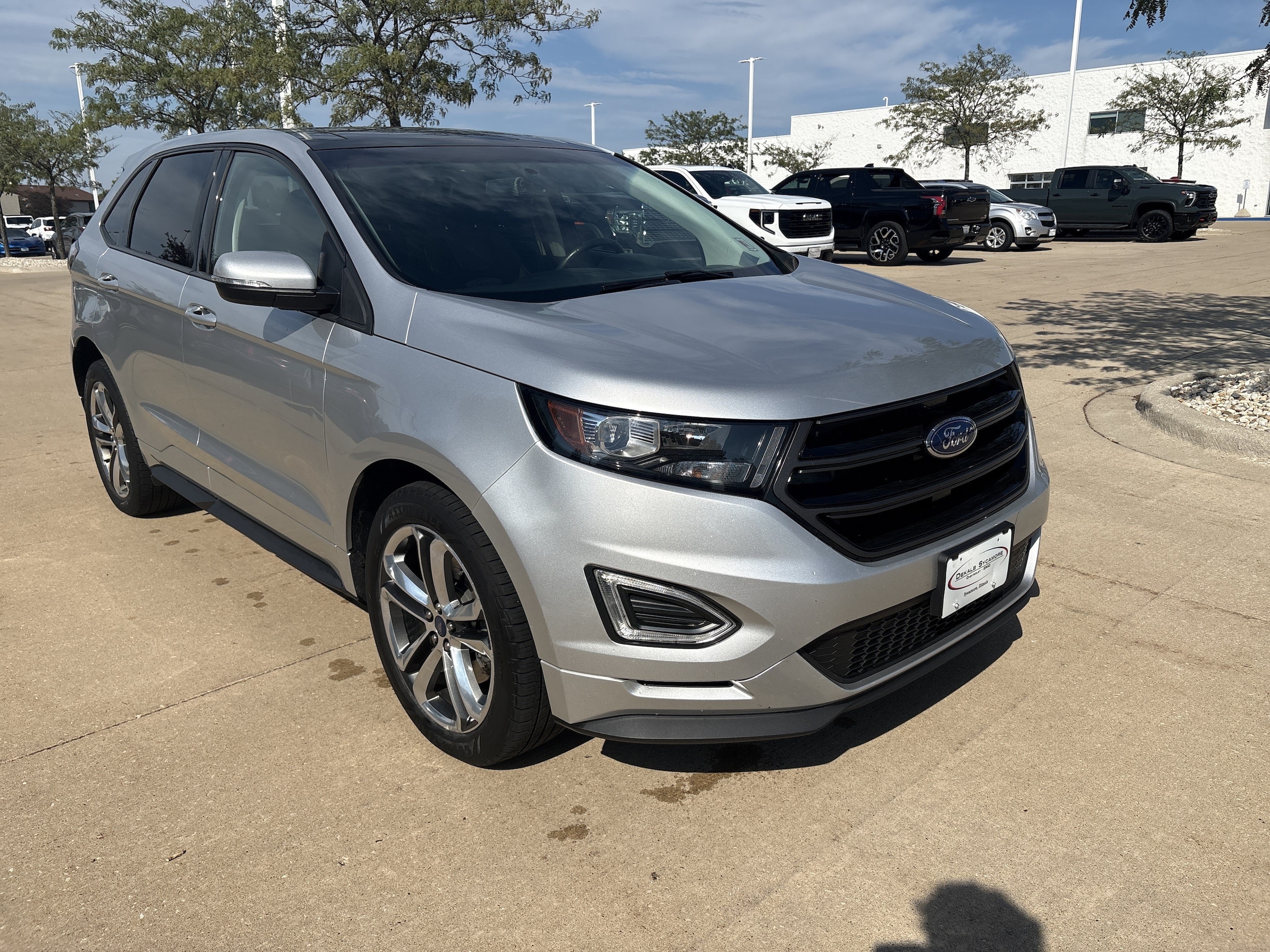 2017 Ford Edge