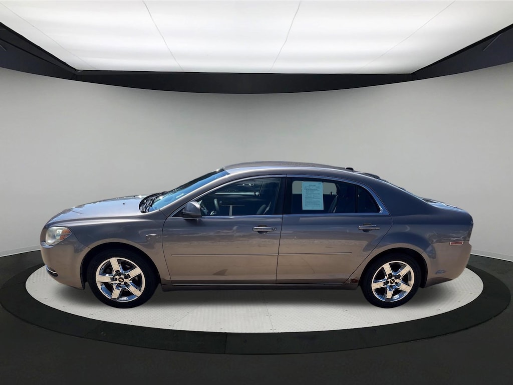 Used 2010 Chevrolet Malibu LT w/1LT Car