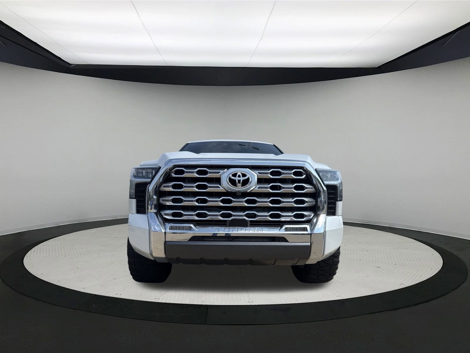 Used 2022 Toyota Tundra 1794 Edition with VIN 5TFMA5DBXNX032069 for sale in Sycamore, IL