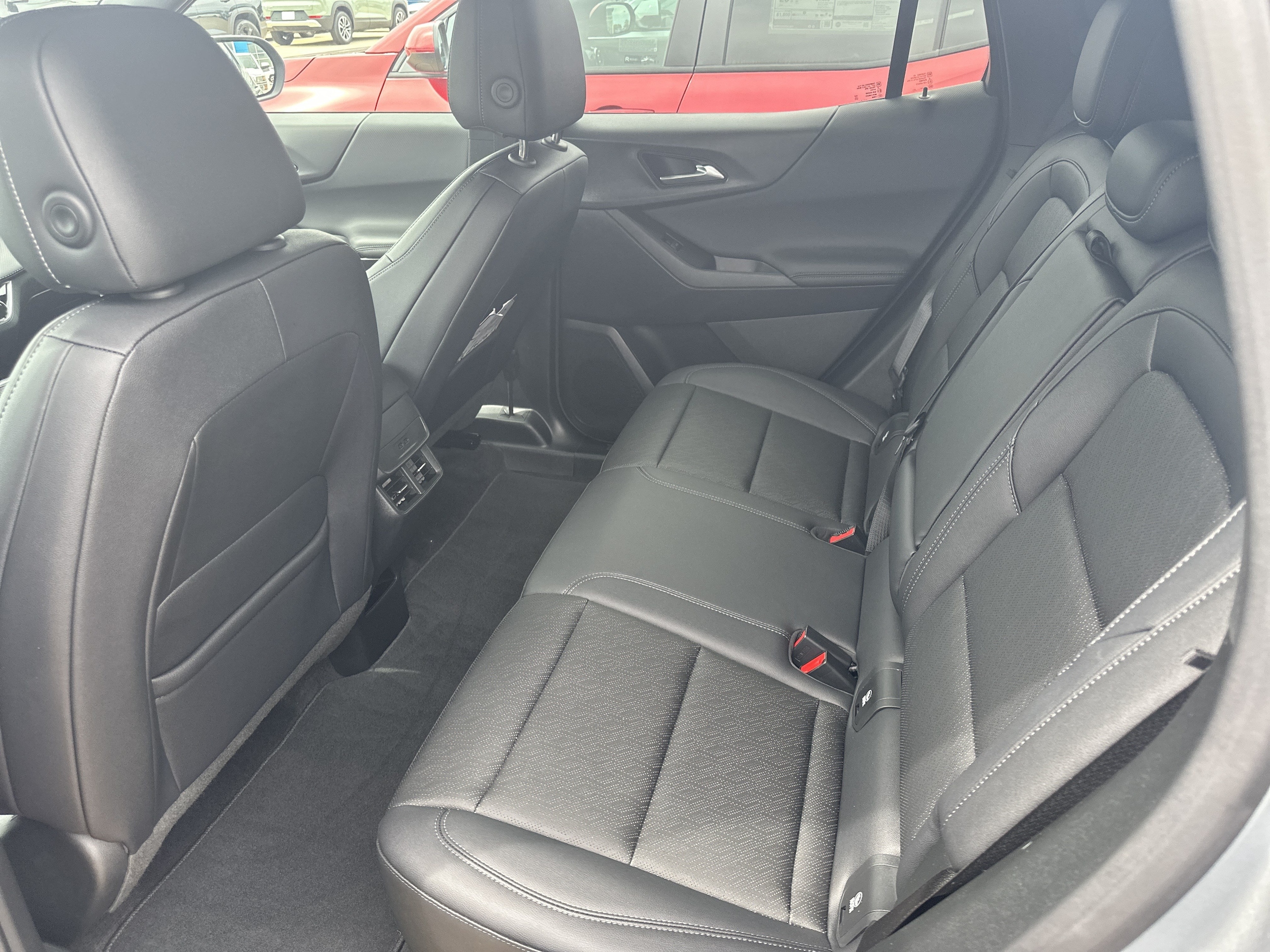 2026 Chevrolet Equinox LT - Photo 6