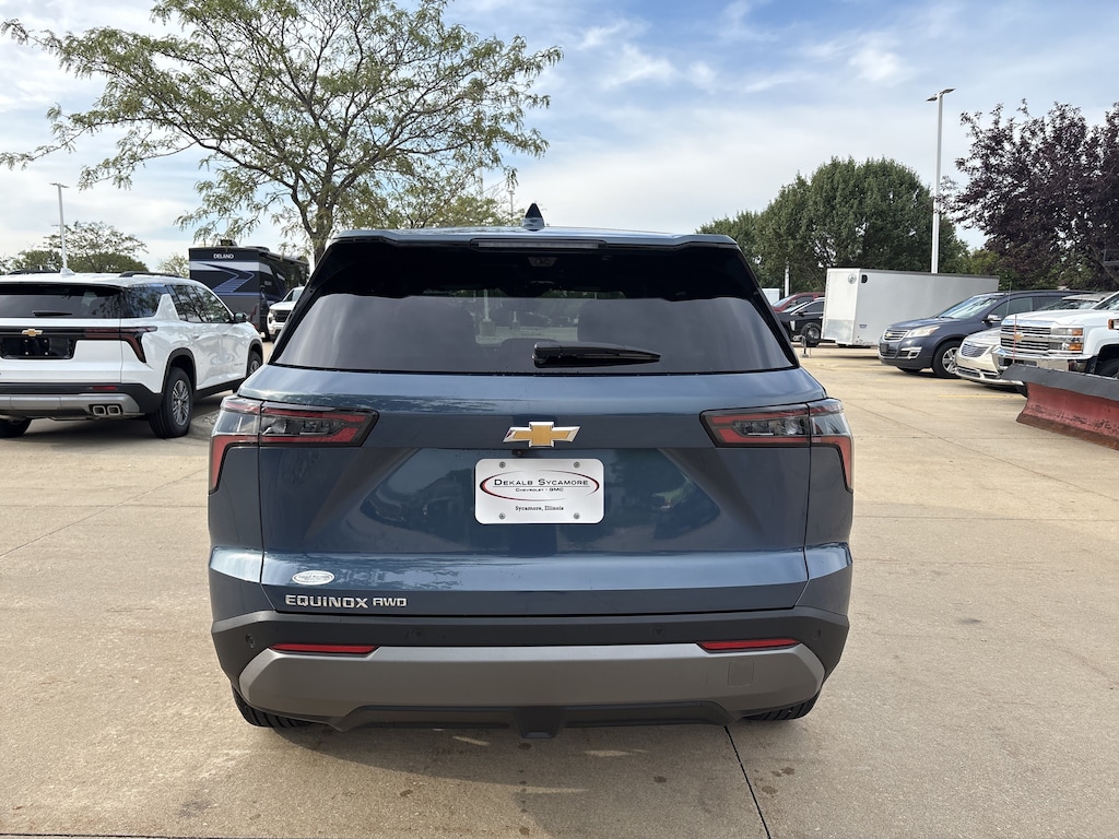 New 2027 Chevrolet Equinox LT SUV