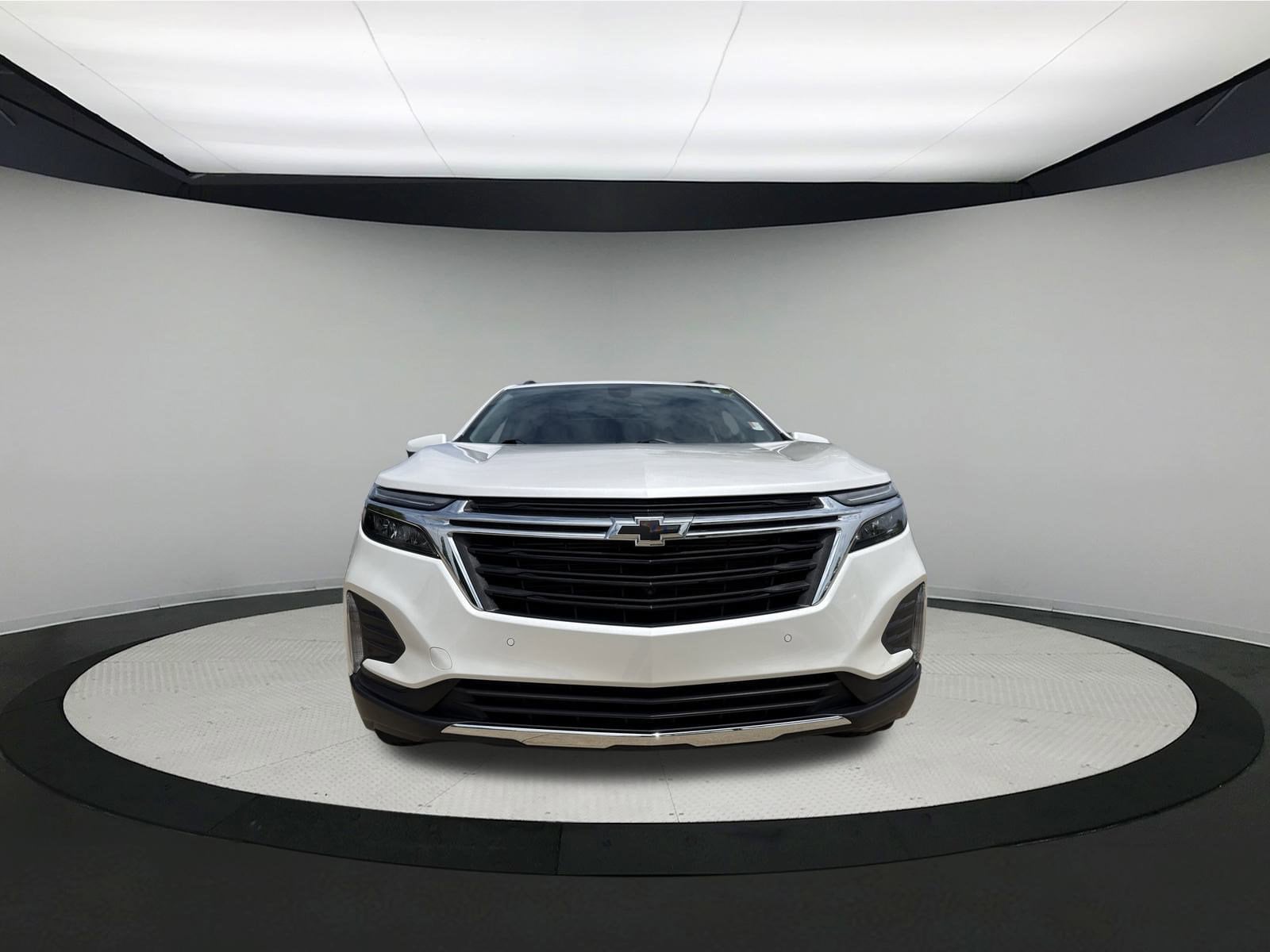 Used 2023 Chevrolet Equinox LT with VIN 3GNAXKEG9PL266462 for sale in Sycamore, IL