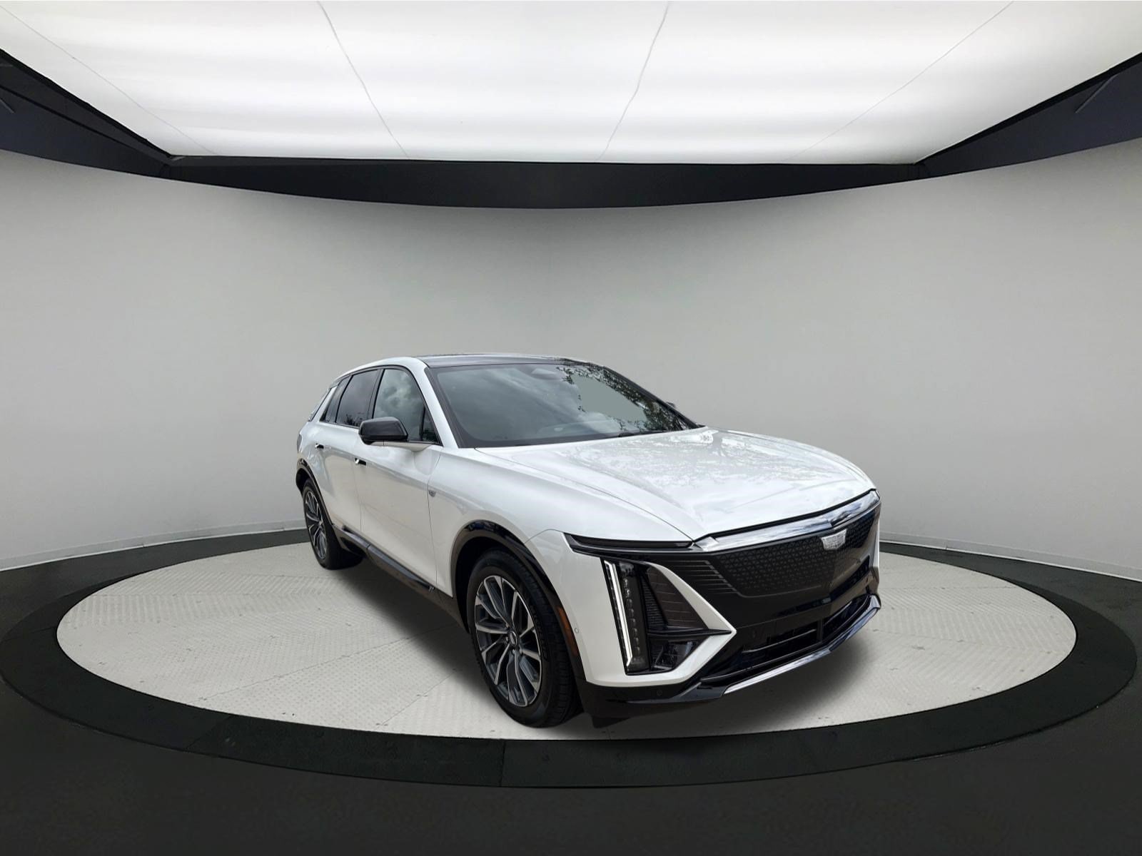 2024 Cadillac LYRIQ