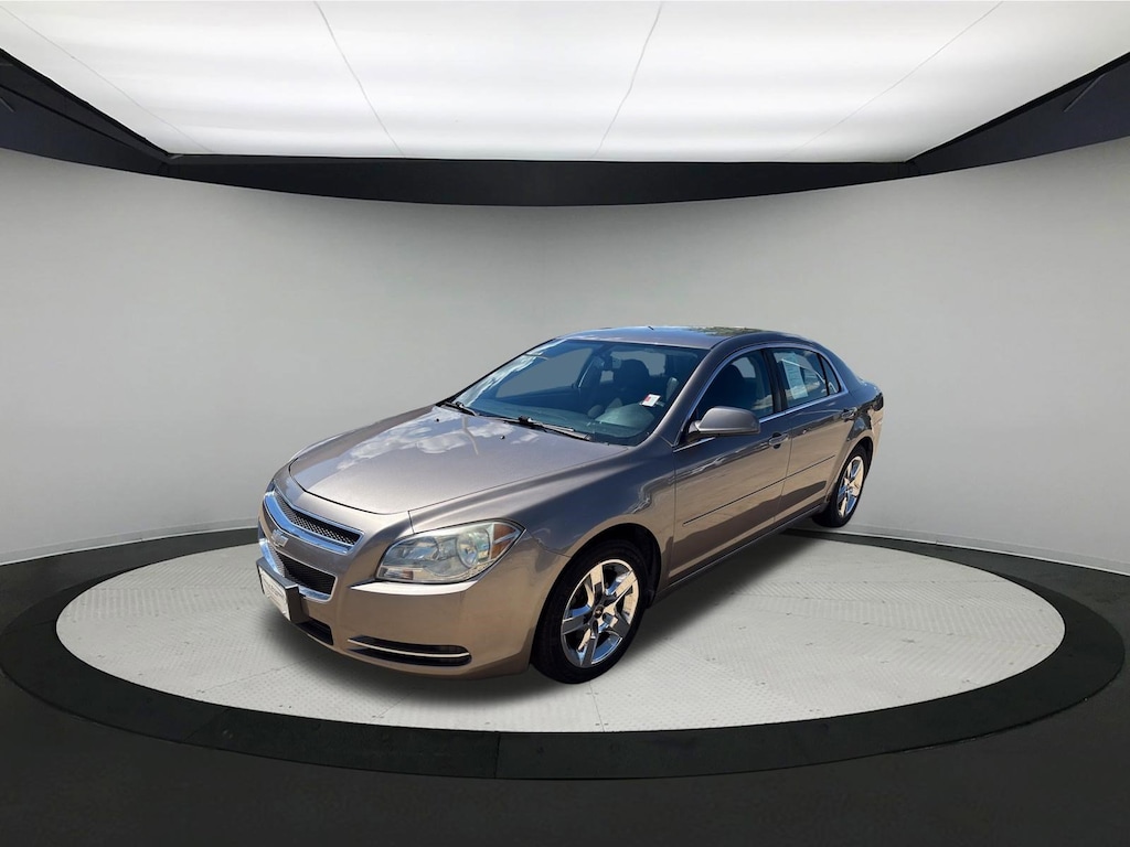 Used 2010 Chevrolet Malibu LT w/1LT Car