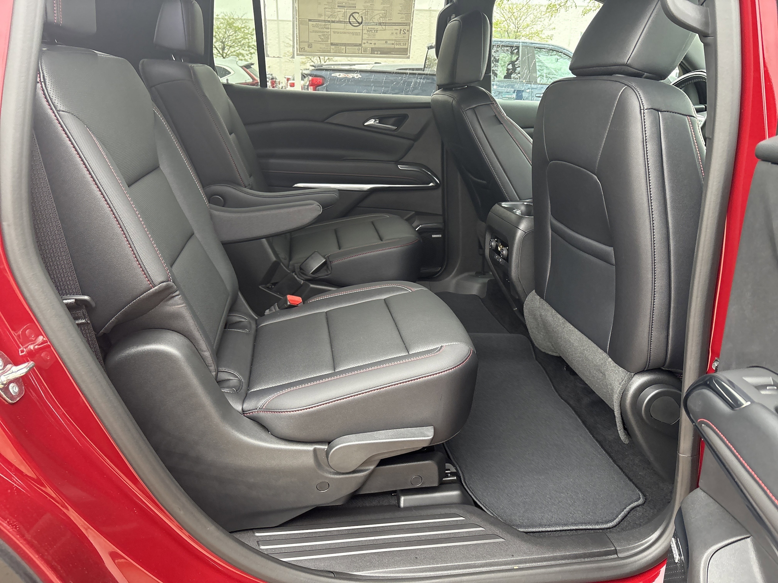 2026 Chevrolet Traverse Z71 - Photo 17