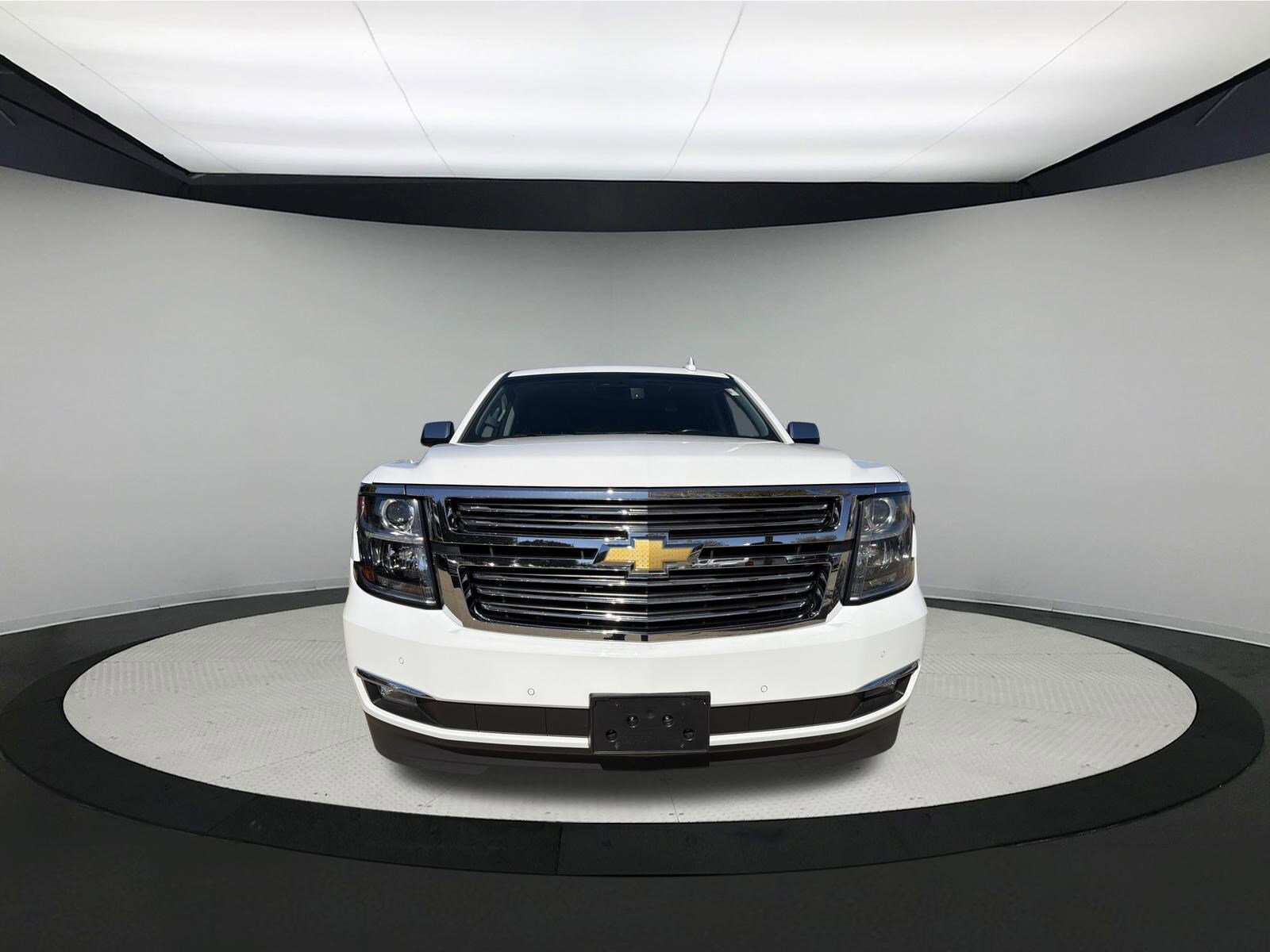 2017 Chevrolet Tahoe Premier photo 2