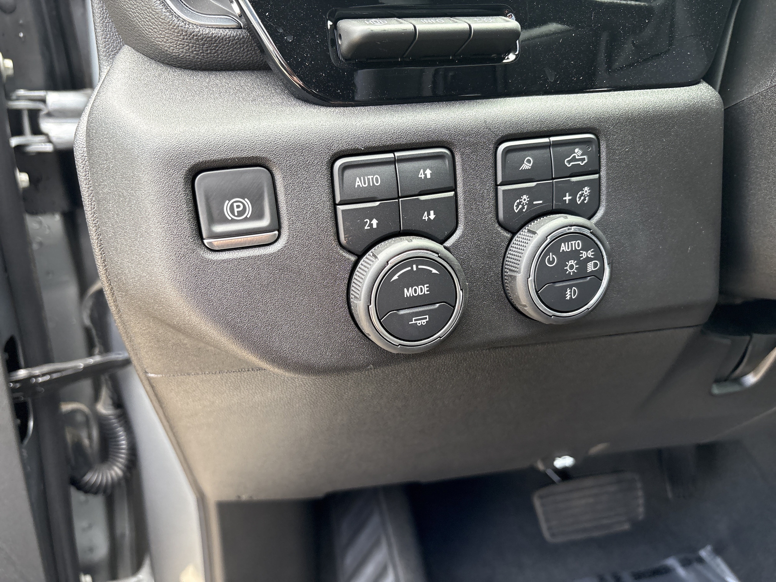 2025 Chevrolet Silverado 2500 HD High Country - Photo 19