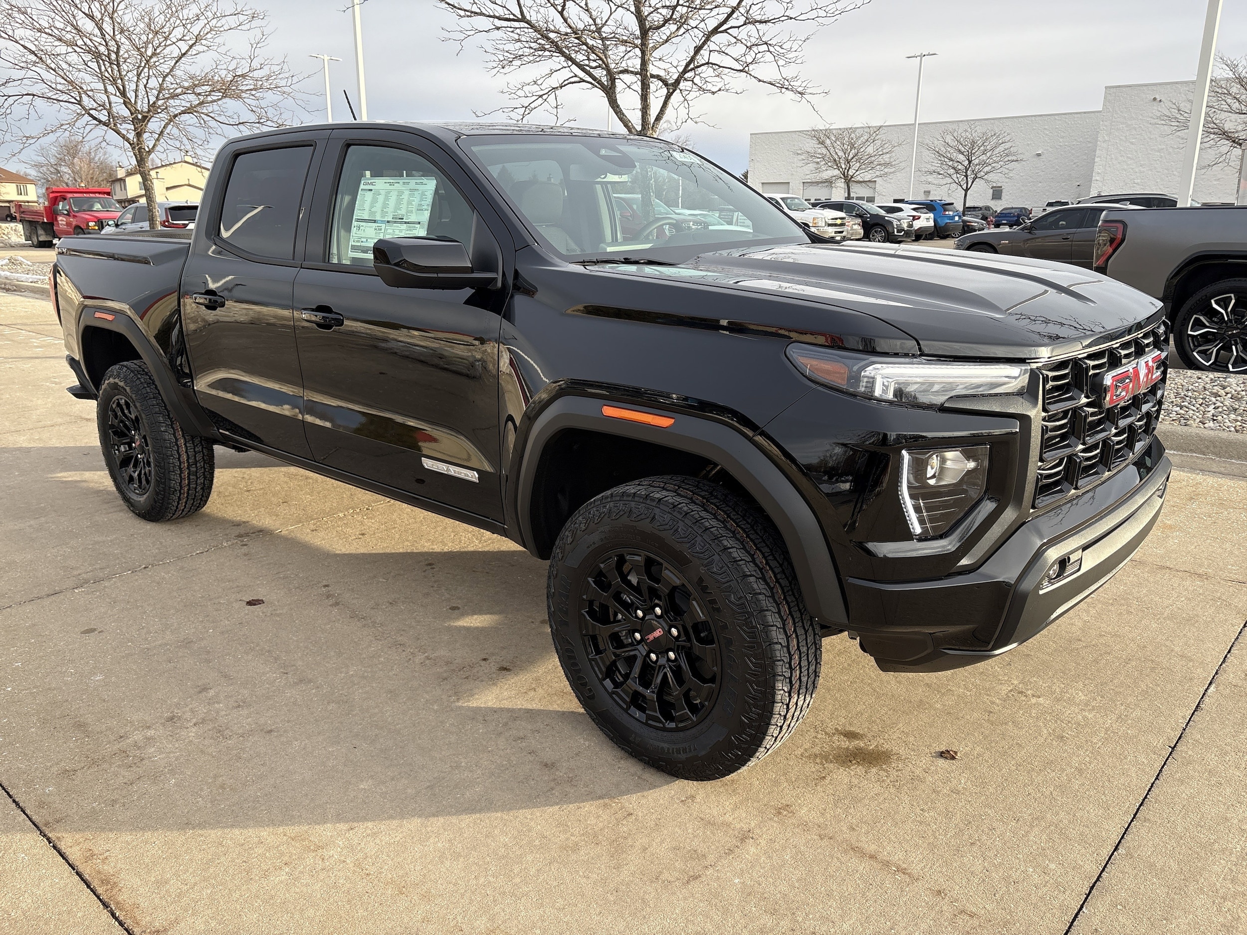 2026 GMC Canyon Elevation's photo