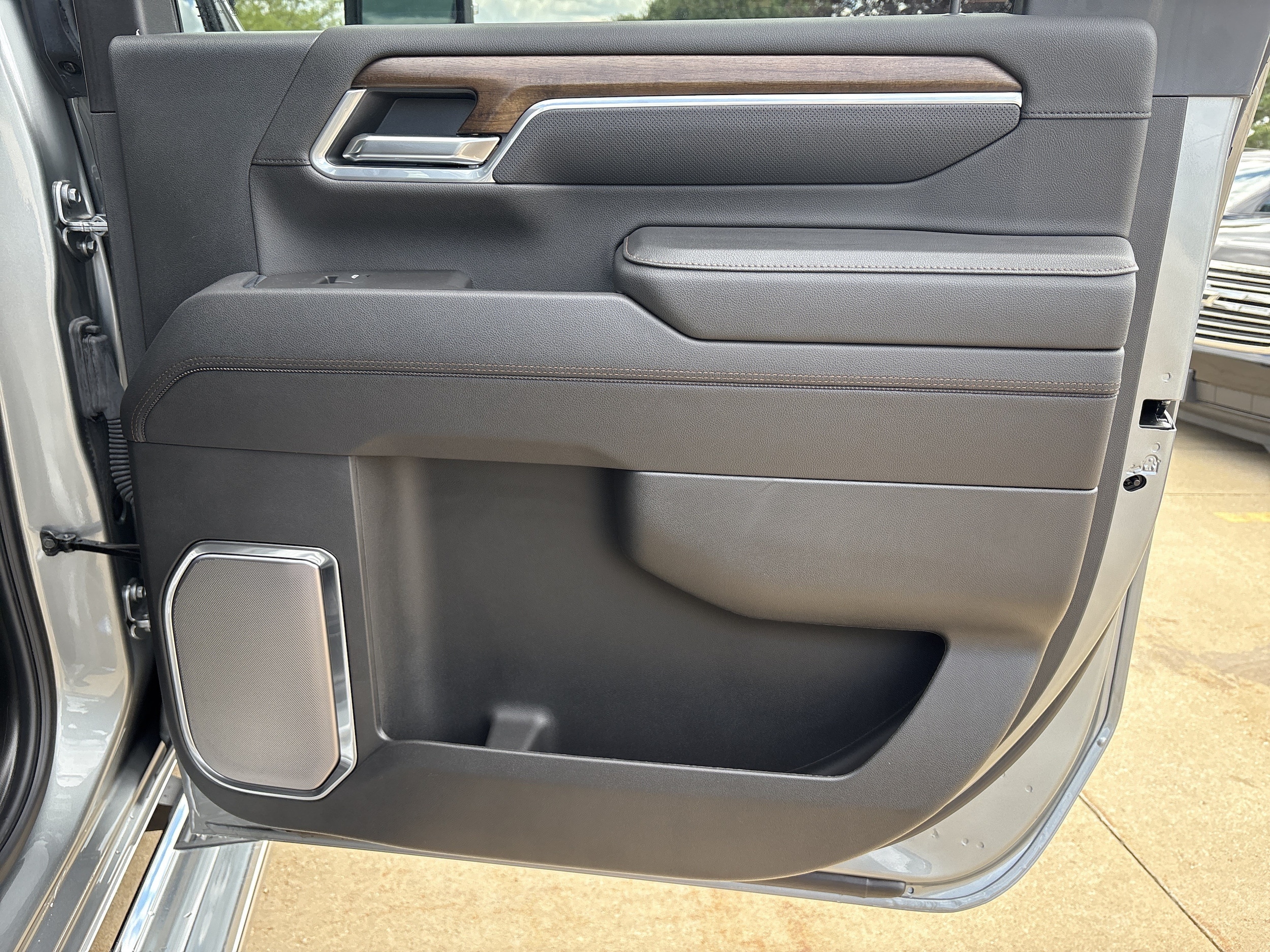 2025 Chevrolet Silverado 2500 HD High Country - Photo 15