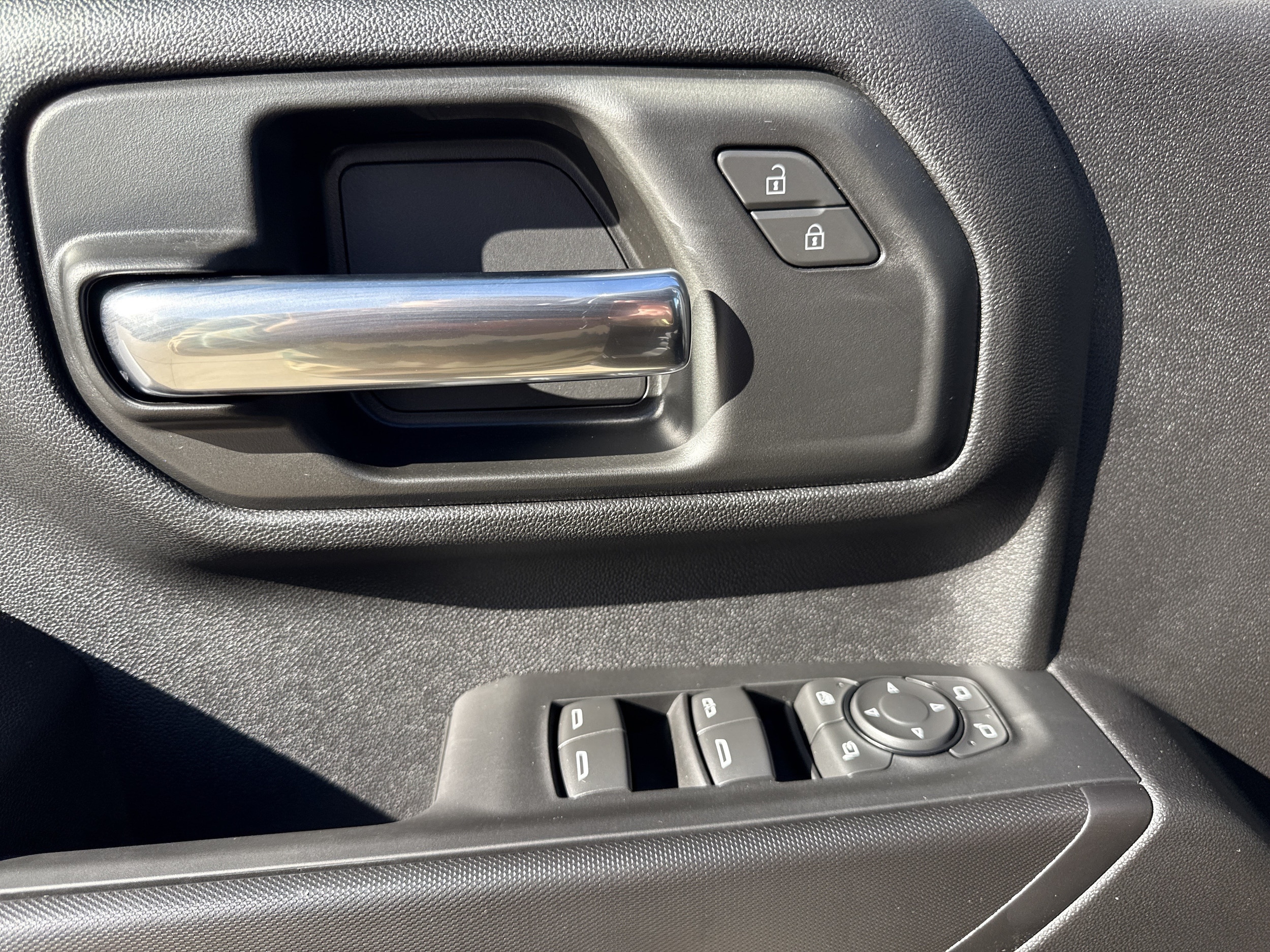 2026 Chevrolet Silverado 2500 HD Custom - Photo 10