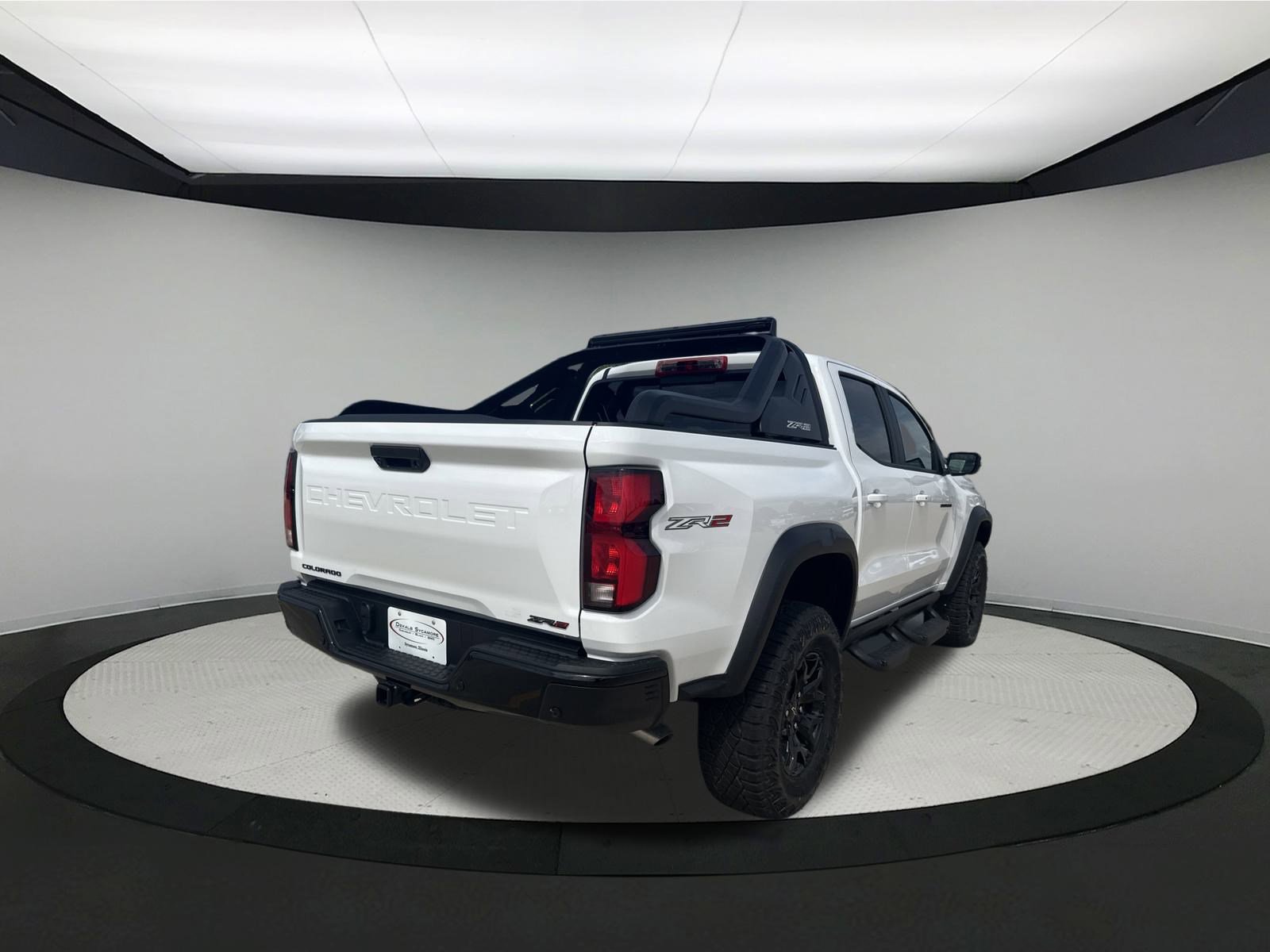 2025 Chevrolet Colorado ZR2 photo 3