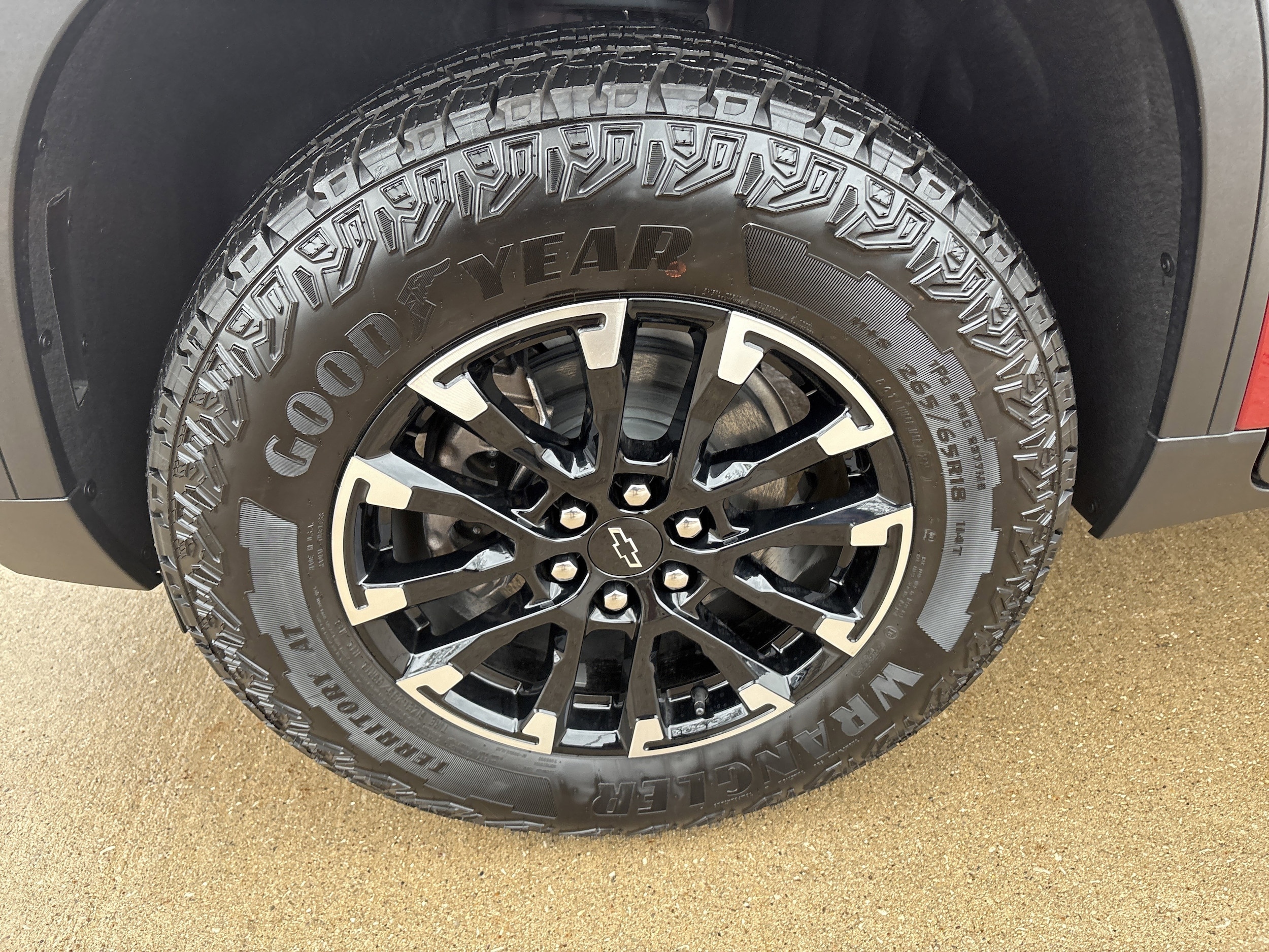 2026 Chevrolet Traverse Z71 - Photo 9
