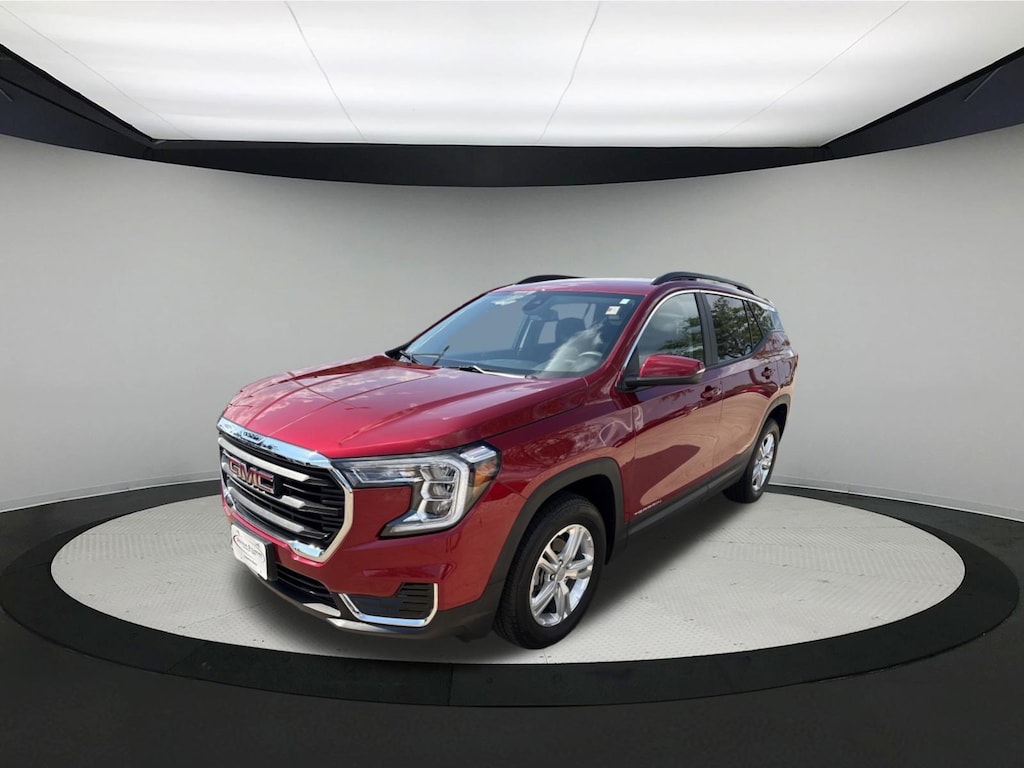 Used 2024 GMC Terrain SLE SUV
