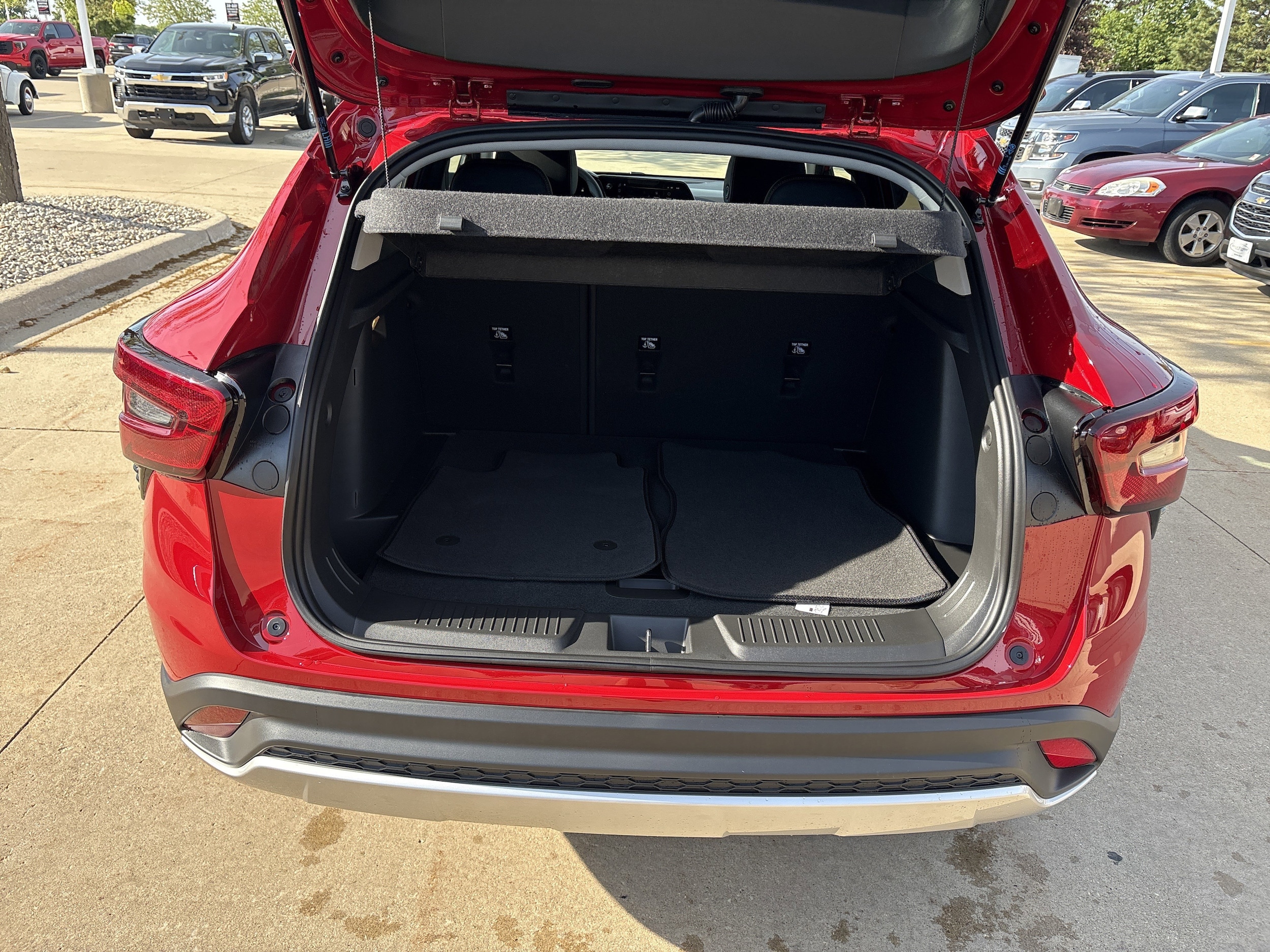 2026 Chevrolet Trax LT - Photo 14