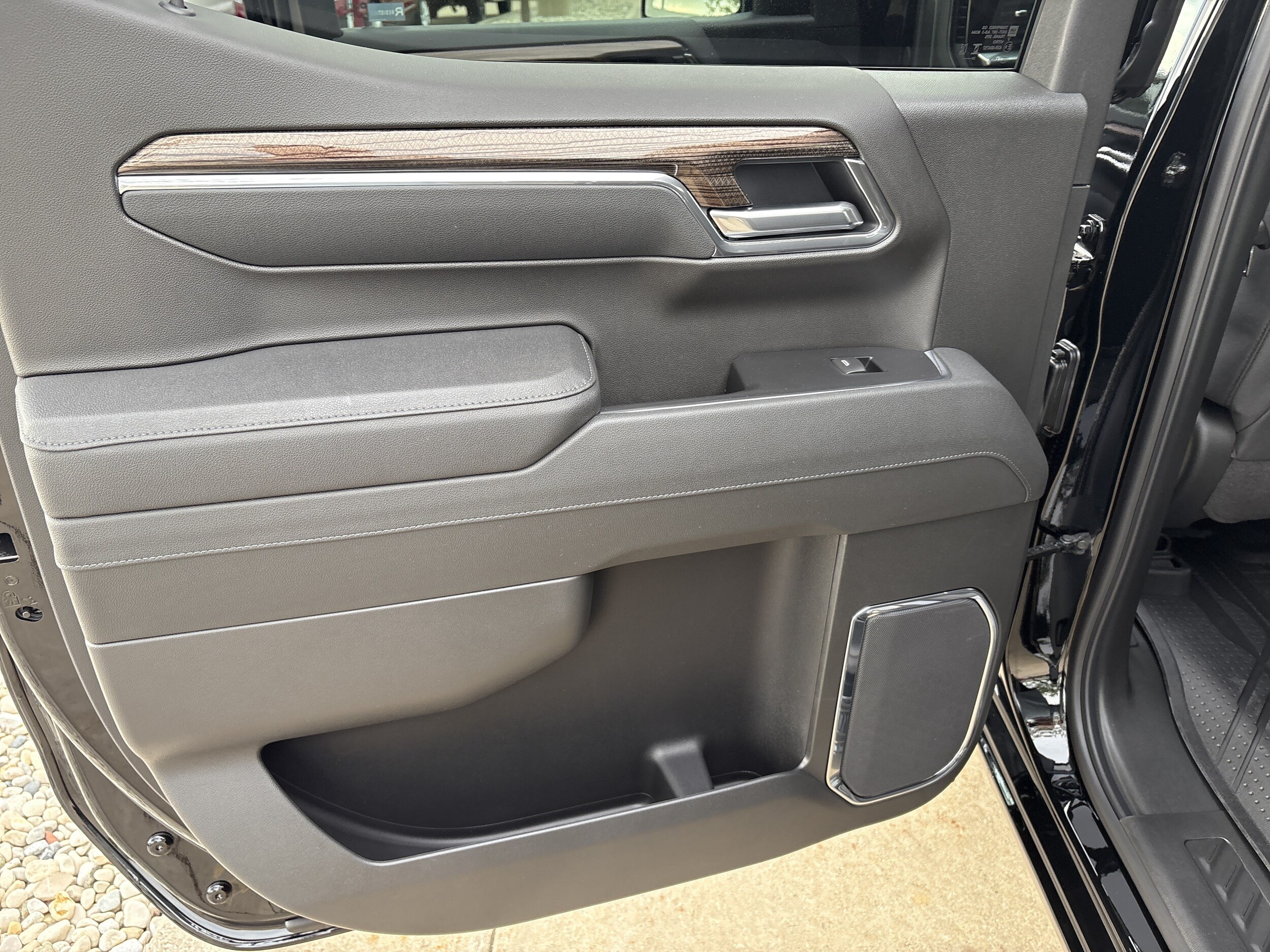 2026 Chevrolet Silverado 1500 LT - Photo 14