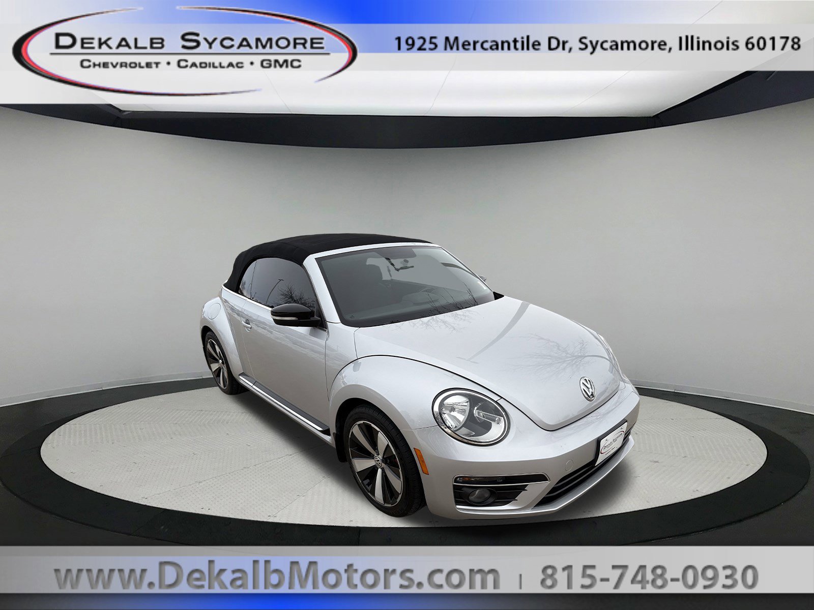 2013 Volkswagen Beetle 2.0's photo