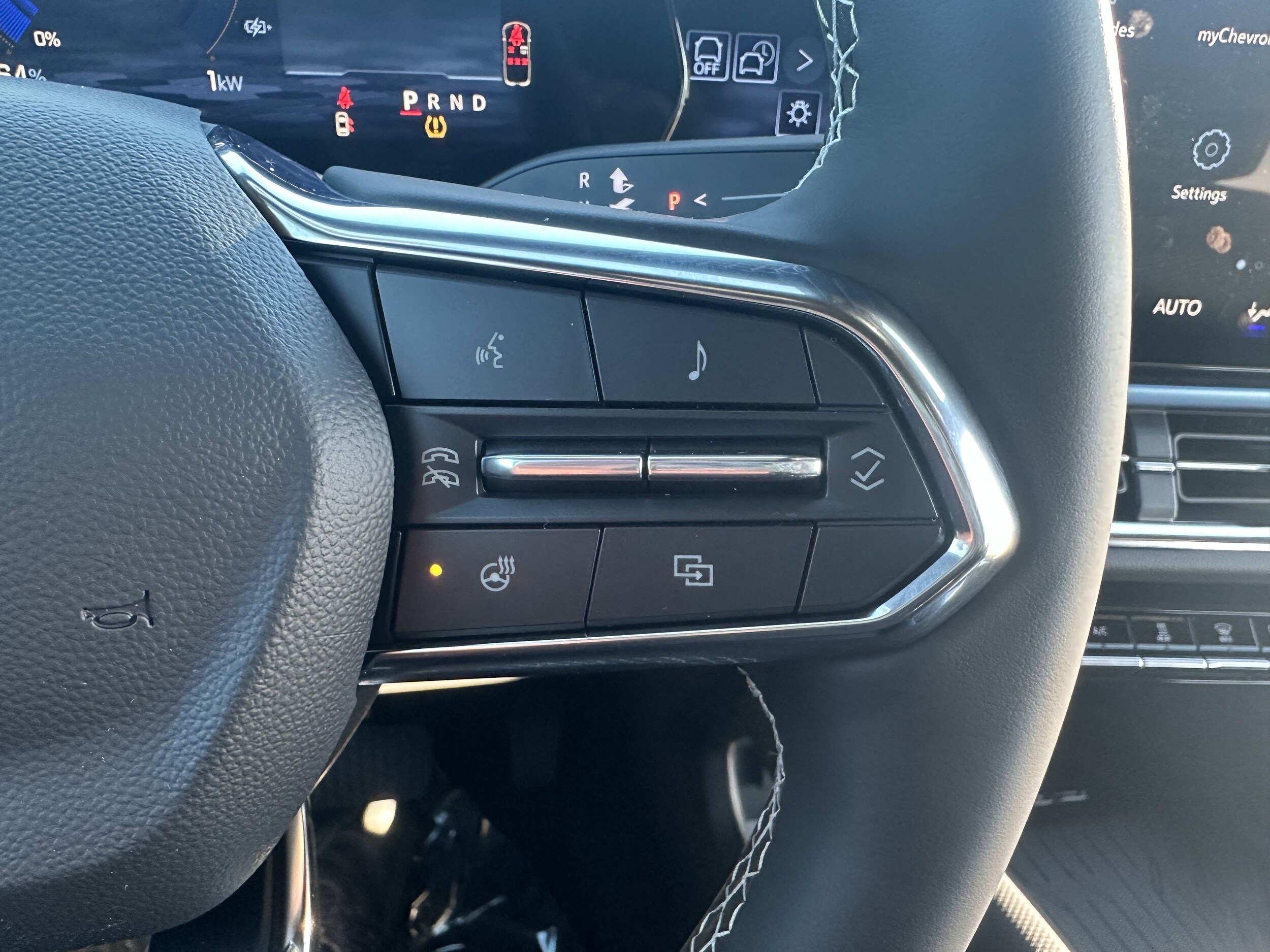 2026 Chevrolet Equinox EV 2LT - Photo 16