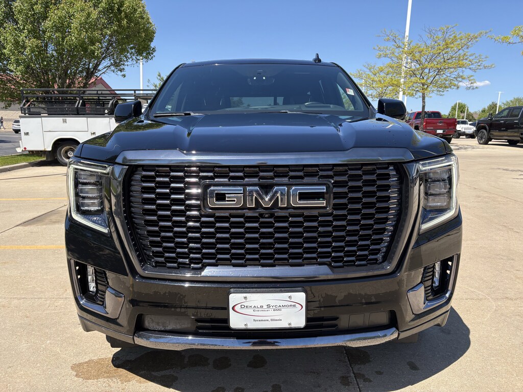 Used 2023 GMC Yukon Denali Ultimate SUV