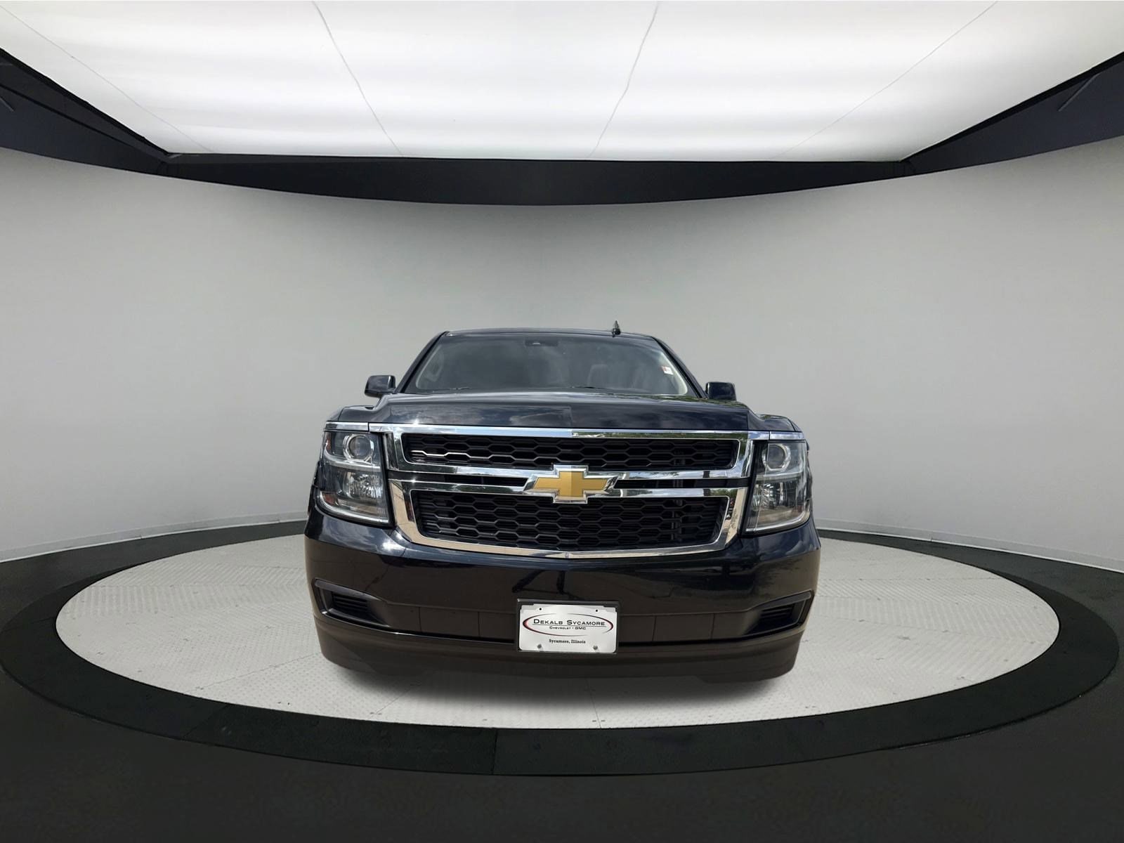 Used 2015 Chevrolet Suburban LT with VIN 1GNSKJKCXFR735953 for sale in Sycamore, IL
