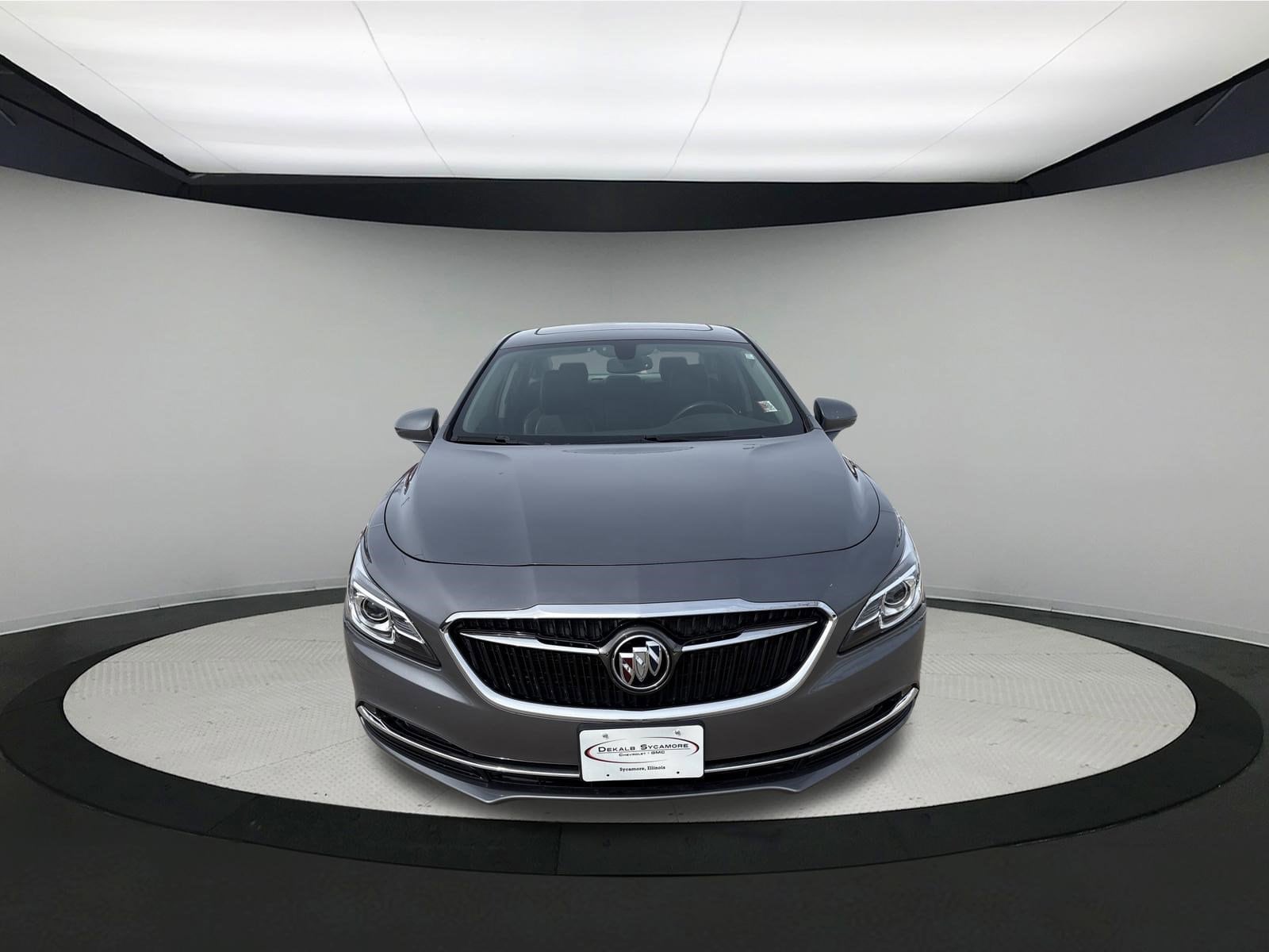 Used 2018 Buick LaCrosse Essence with VIN 1G4ZP5SS4JU138757 for sale in Sycamore, IL