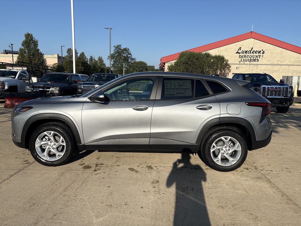 New 2026 Chevrolet Trax LS SUV