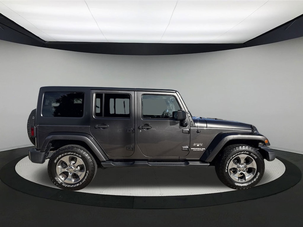 Used 2017 Jeep Wrangler Unlimited Sahara