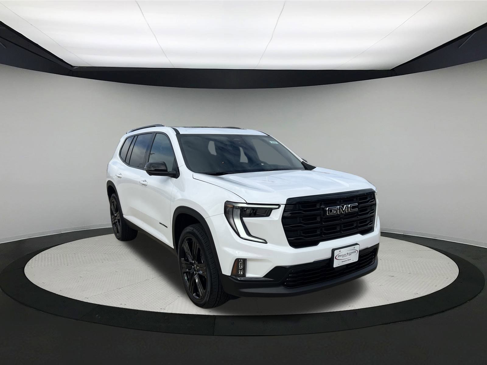 2026 GMC Acadia Elevation's photo